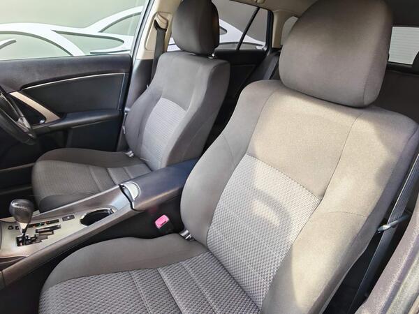 Toyota Avensis Tourer Auto