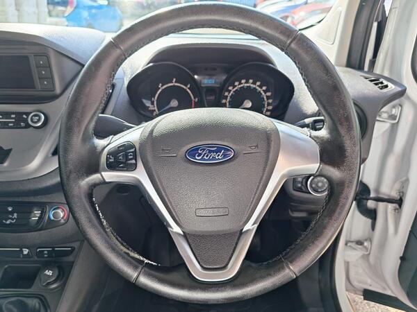 Ford Transit Courier