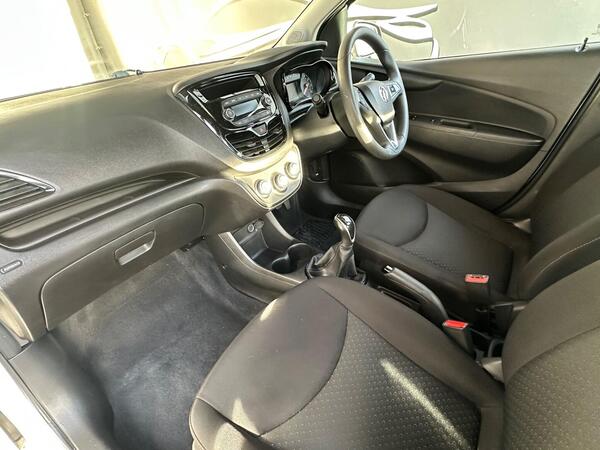 Vauxhall Viva SE