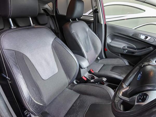 Ford Fiesta Titanium X