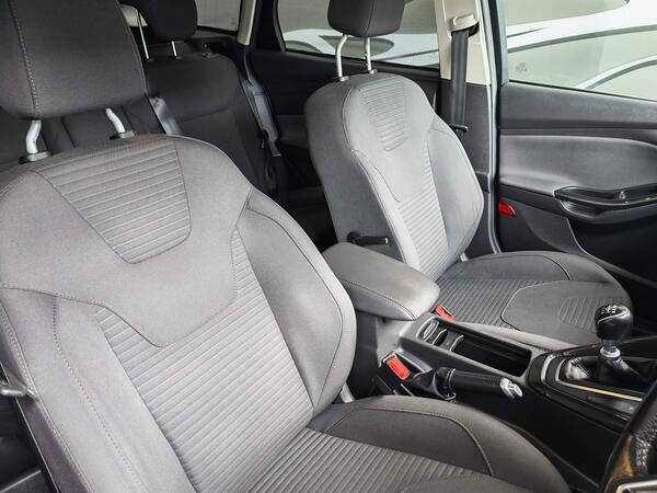 Ford Focus Estate Titanium