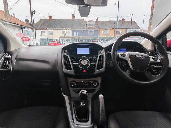 Ford Focus Titanium Navigator