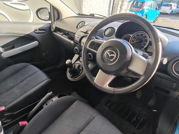 Mazda 2 Tamura