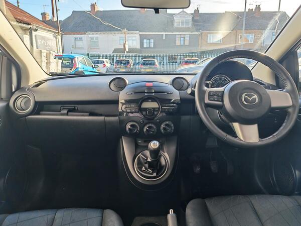 Mazda 2 Tamura