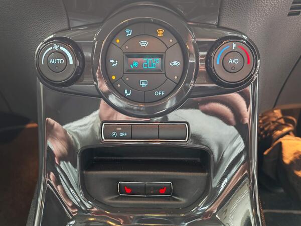 Ford Fiesta Titanium X