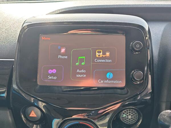 Toyota AYGO VVT-i x-cite