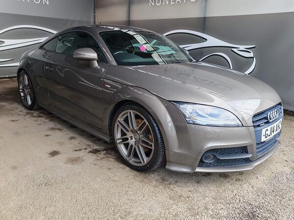 Audi TT Black Edition Quattro
