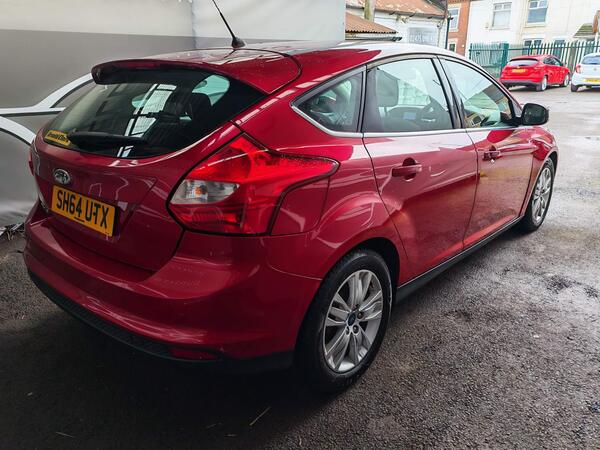 Ford Focus Titanium Navigator