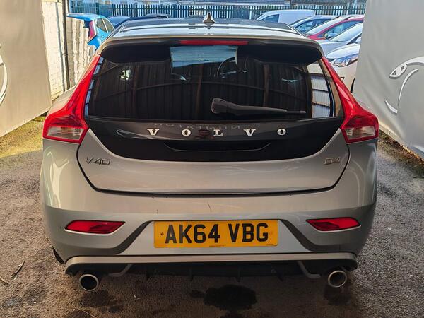 Volvo V40 D4 R-Design Lux Nav