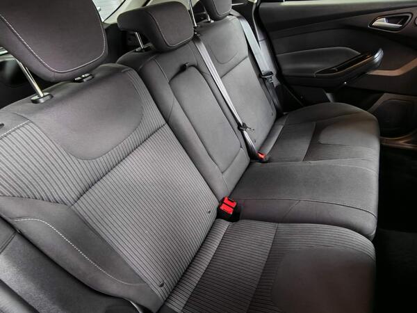 Ford Focus Titanium Navigator
