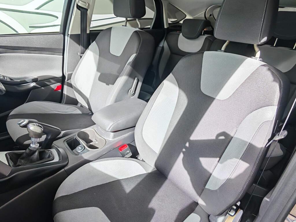 Ford Focus Zetec S