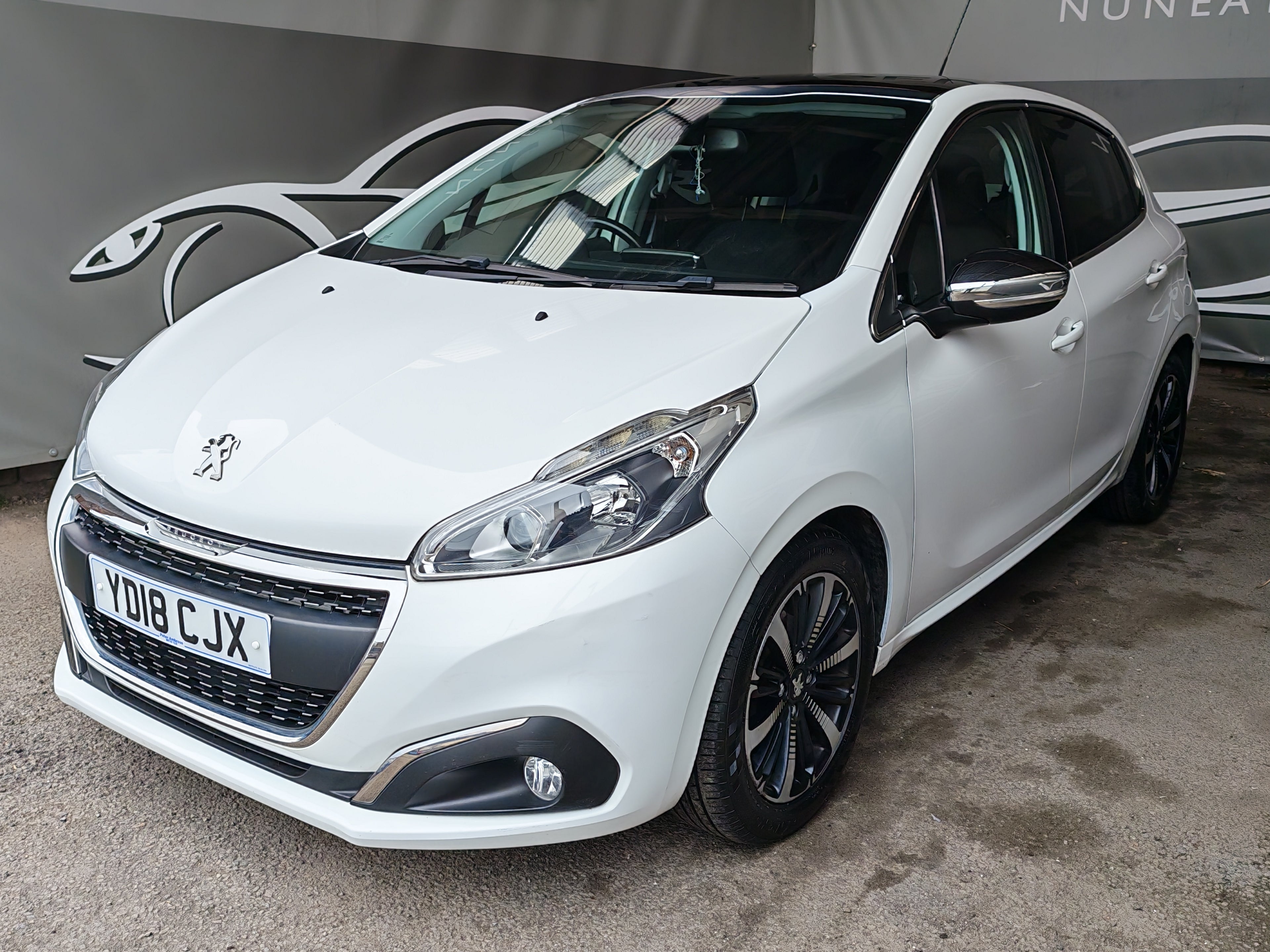 Peugeot 208 Allure Premium