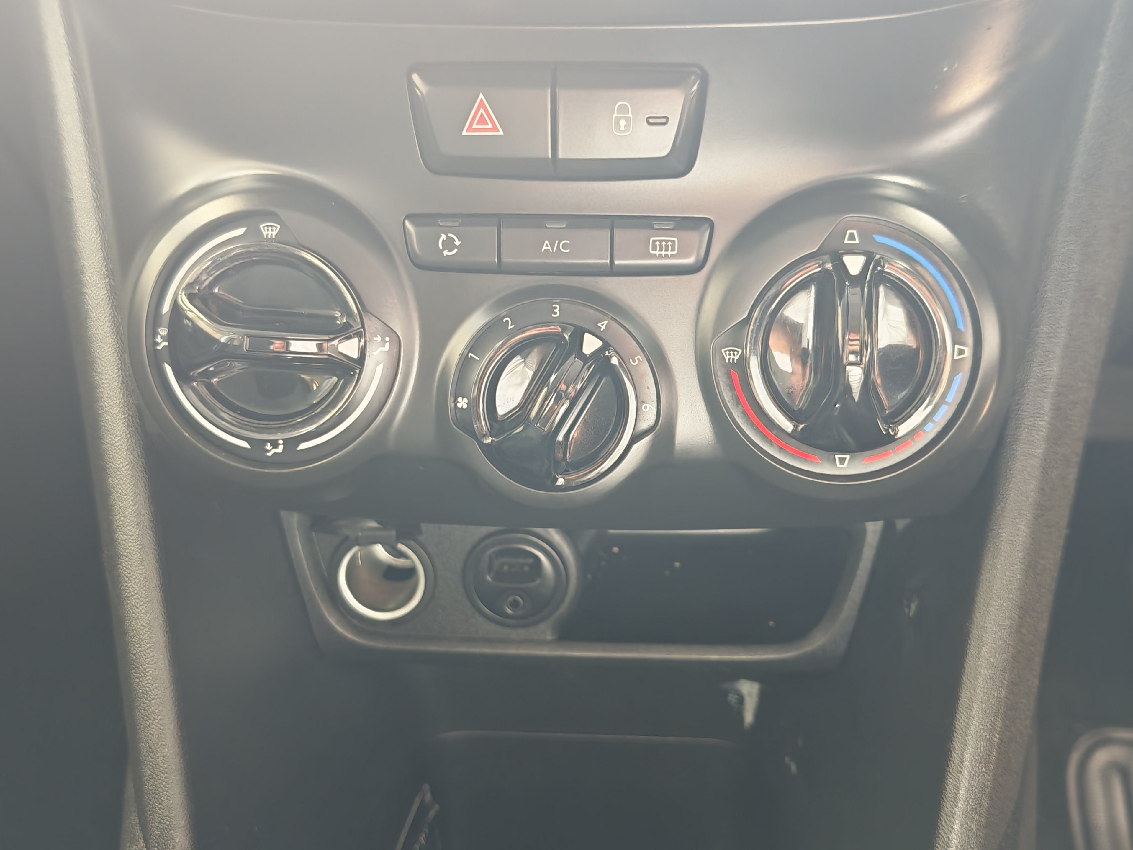 Peugeot 208 Active