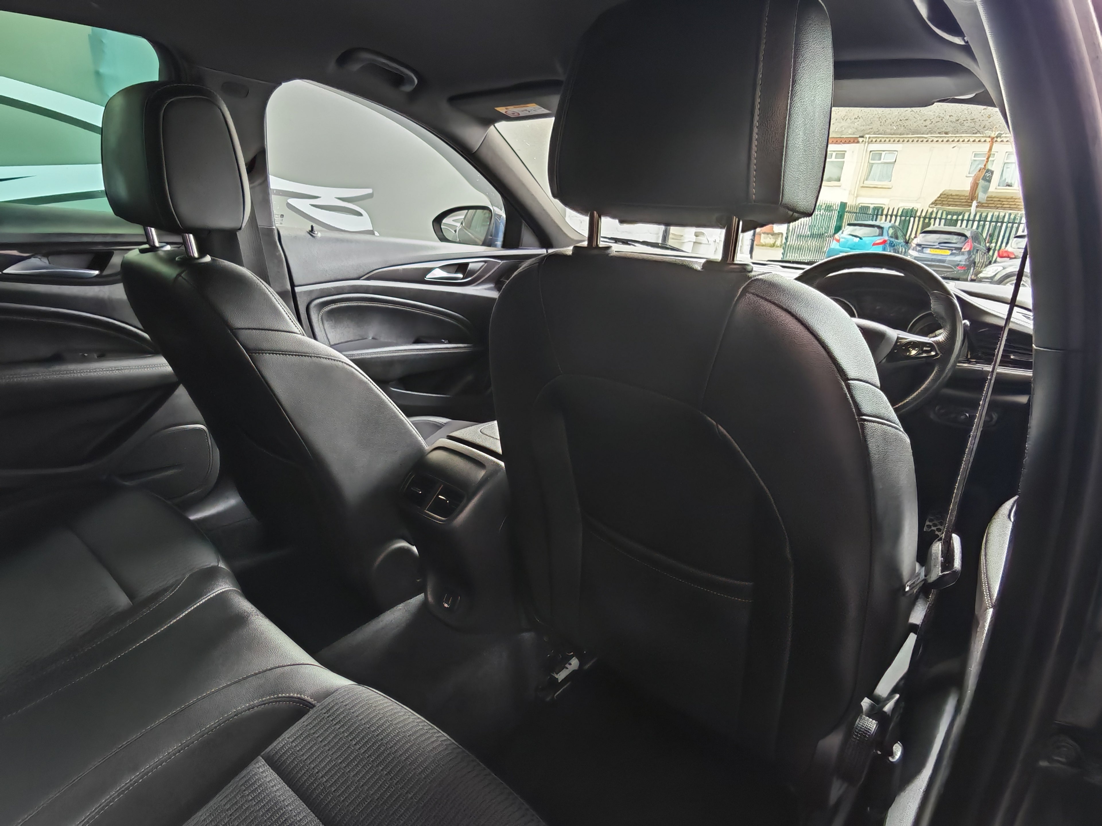 Vauxhall Insignia SRI VX Line Nav