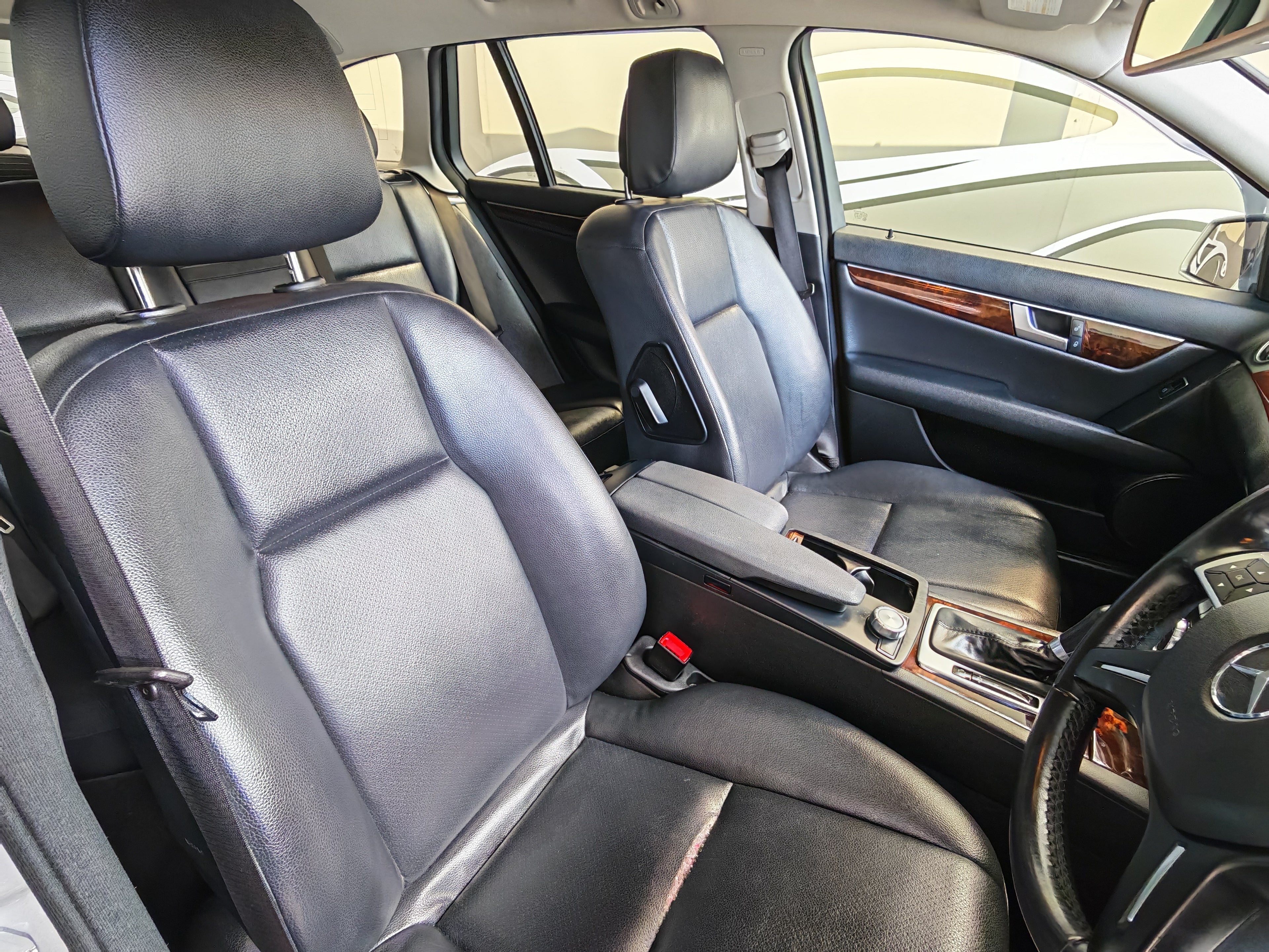 Mercedes-Benz C Class Elegance