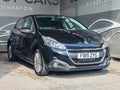 Peugeot 208 Signature