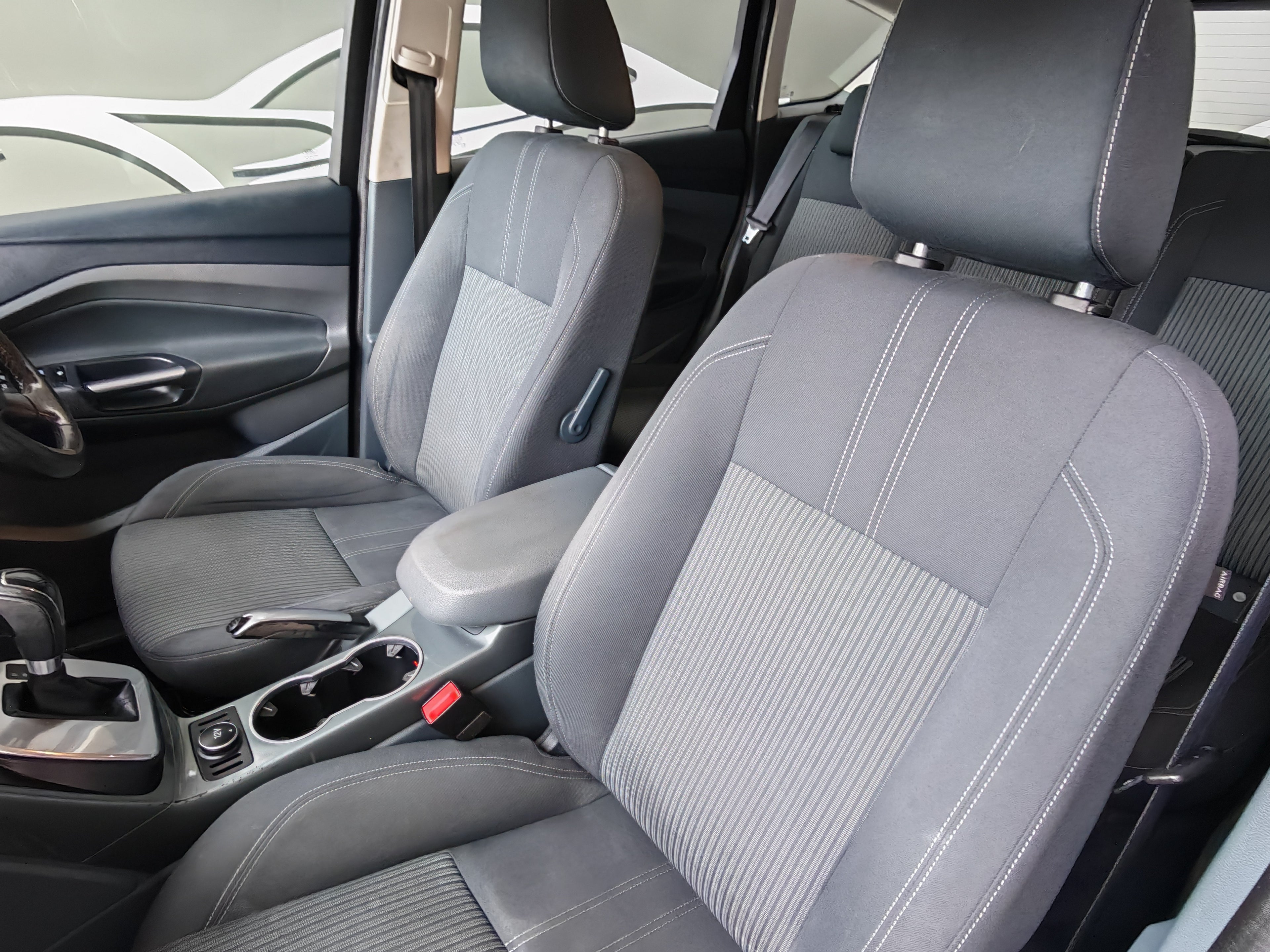 Ford C-Max Titanium