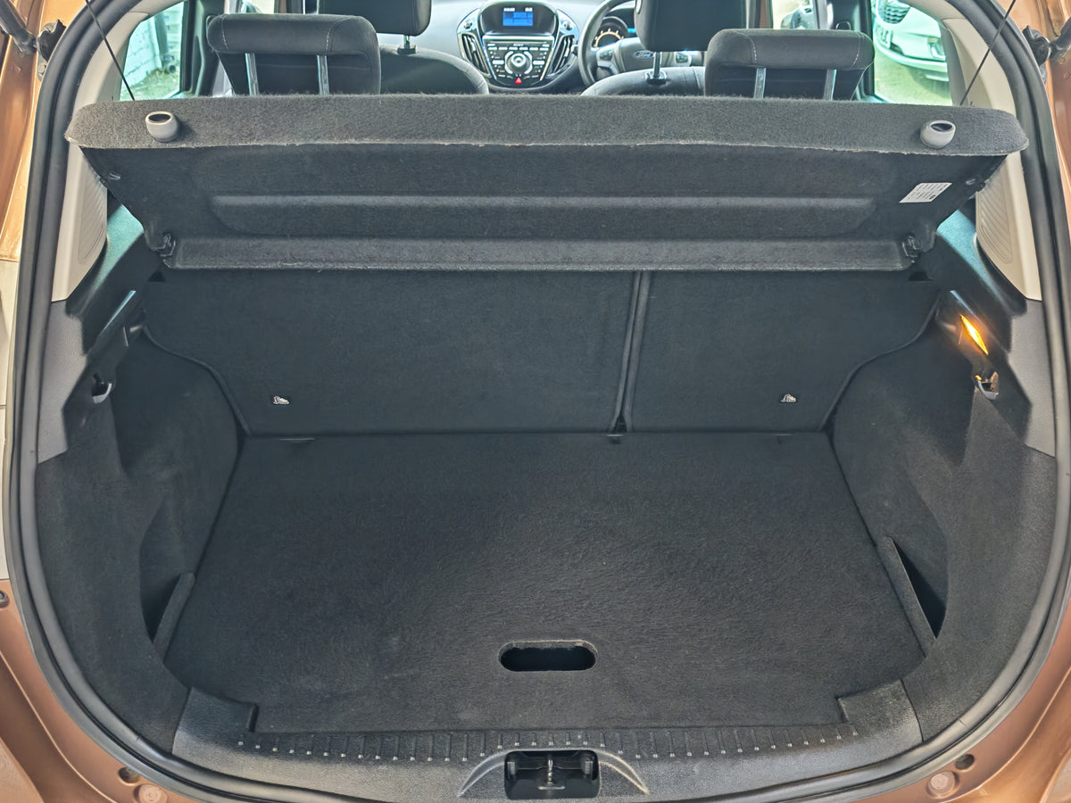 Ford B-Max Titanium