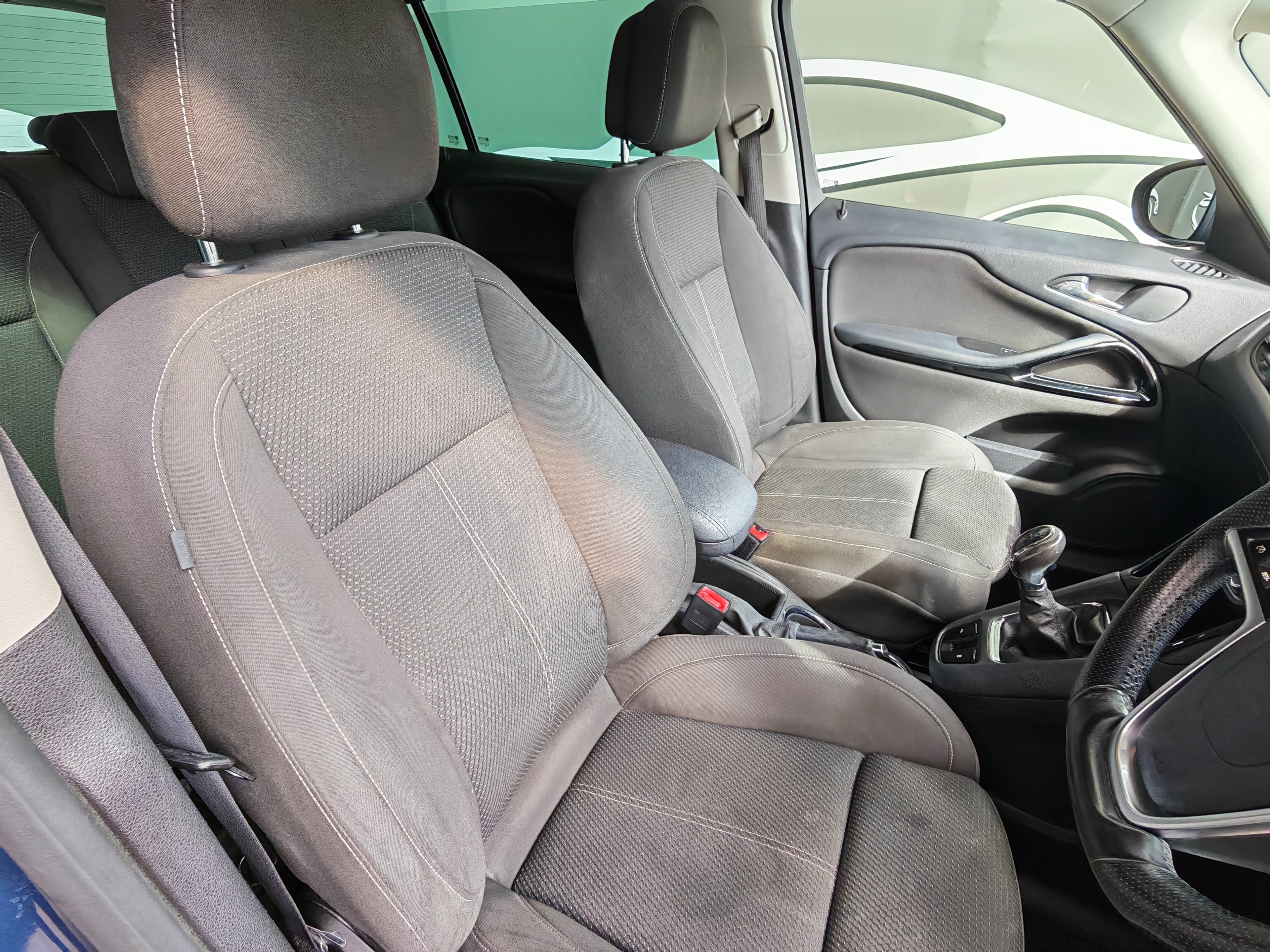 Vauxhall Zafira Tourer SRi