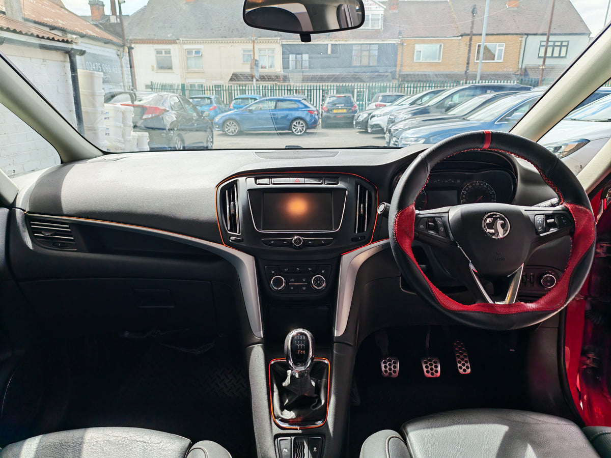 Vauxhall Zafira Tourer SRi