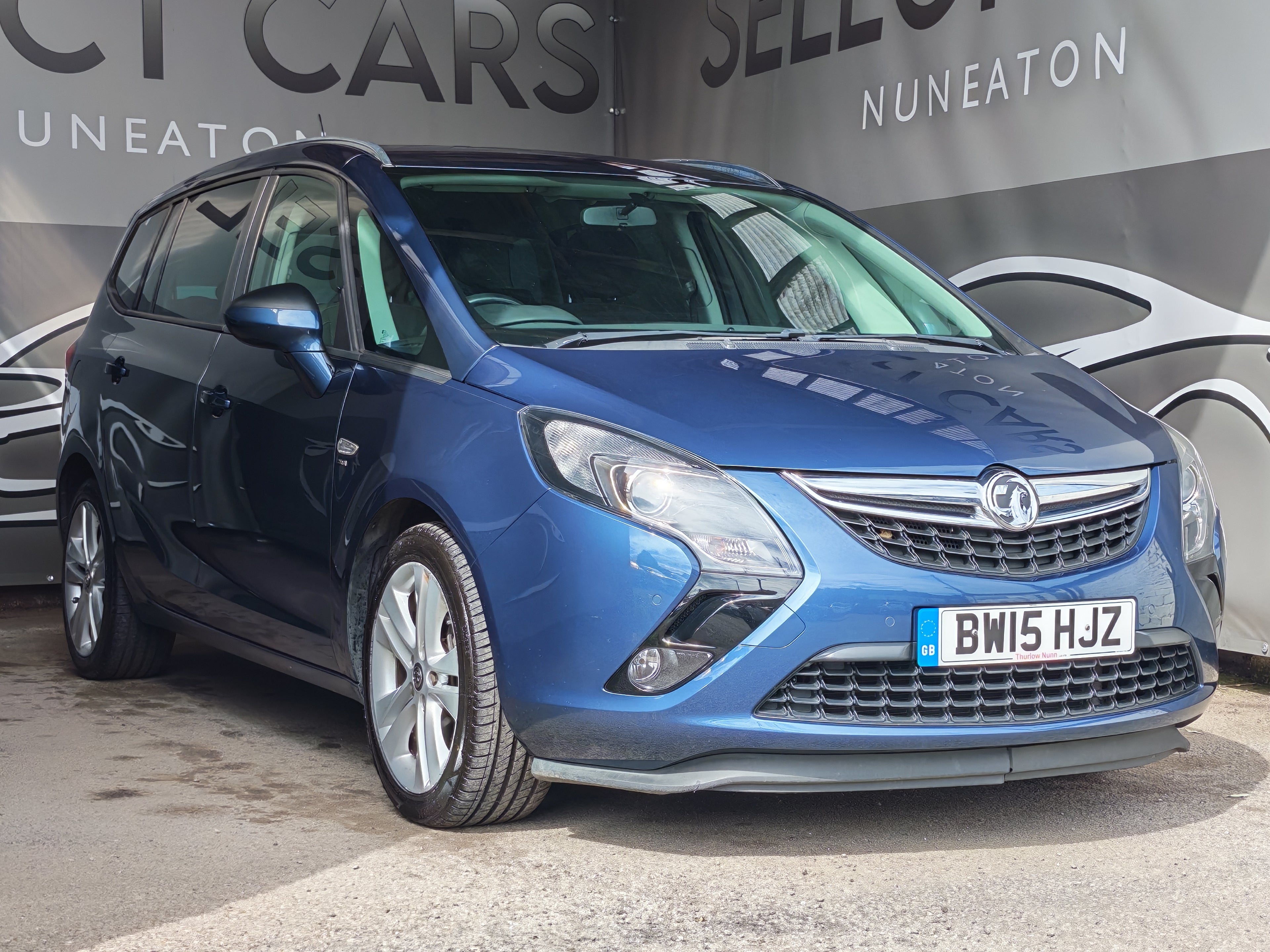 Vauxhall Zafira Tourer SRi