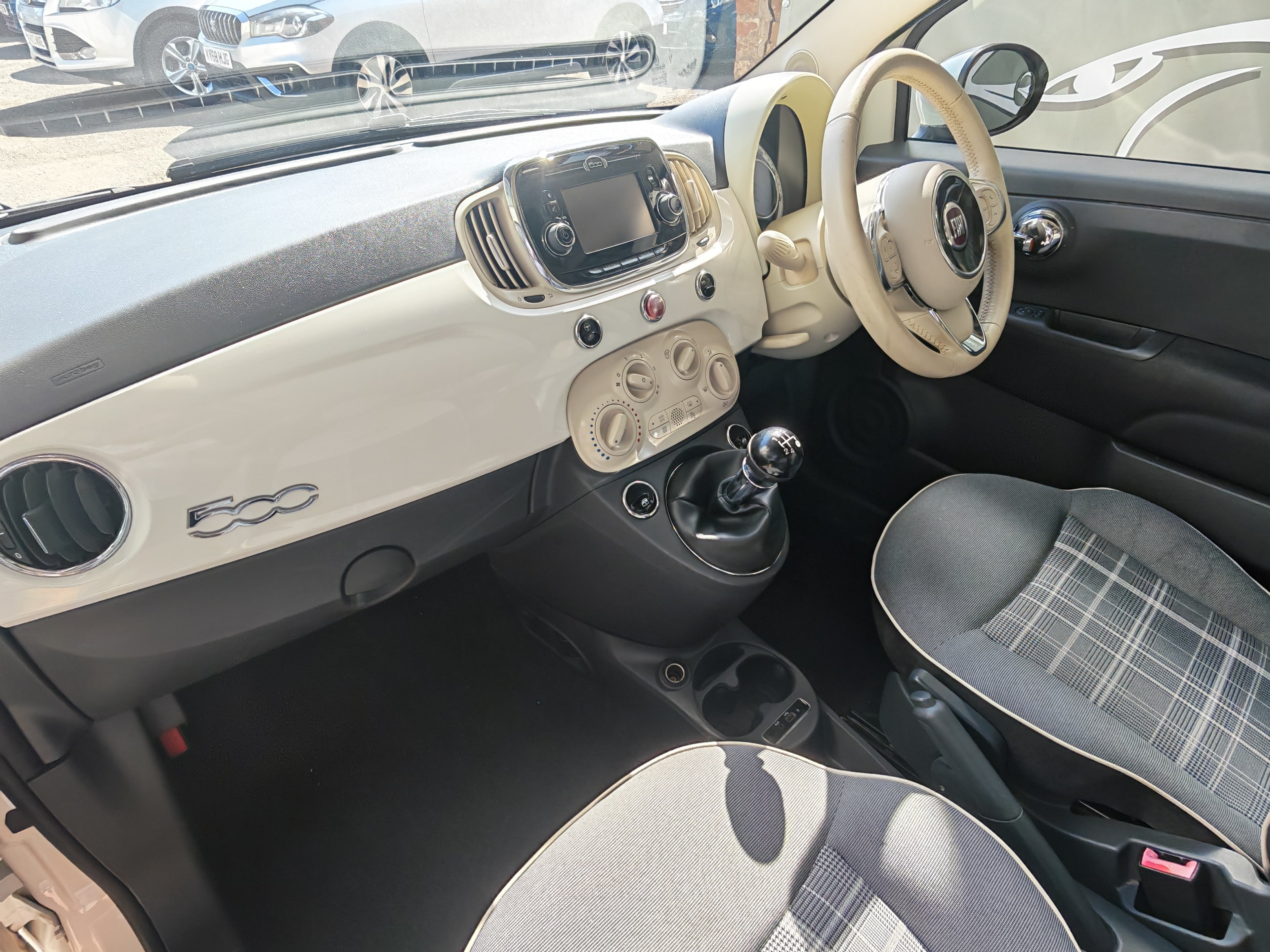 Fiat 500 Lounge