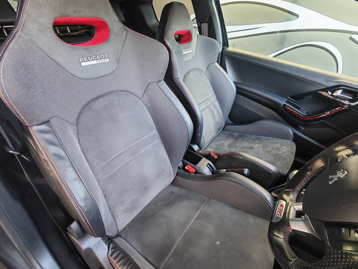 Peugeot 208 GTi 30th