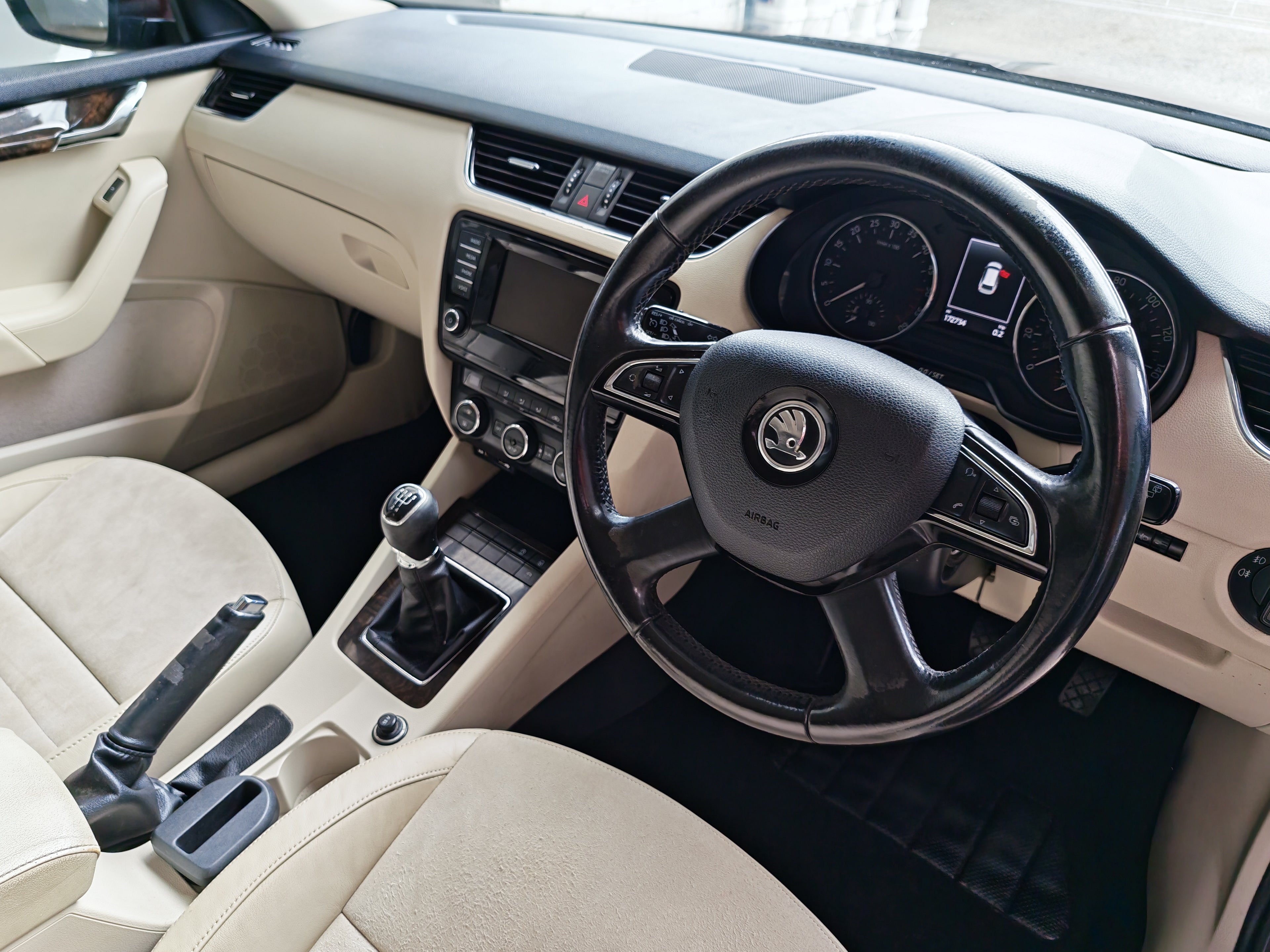Skoda Octavia Elegance Estate