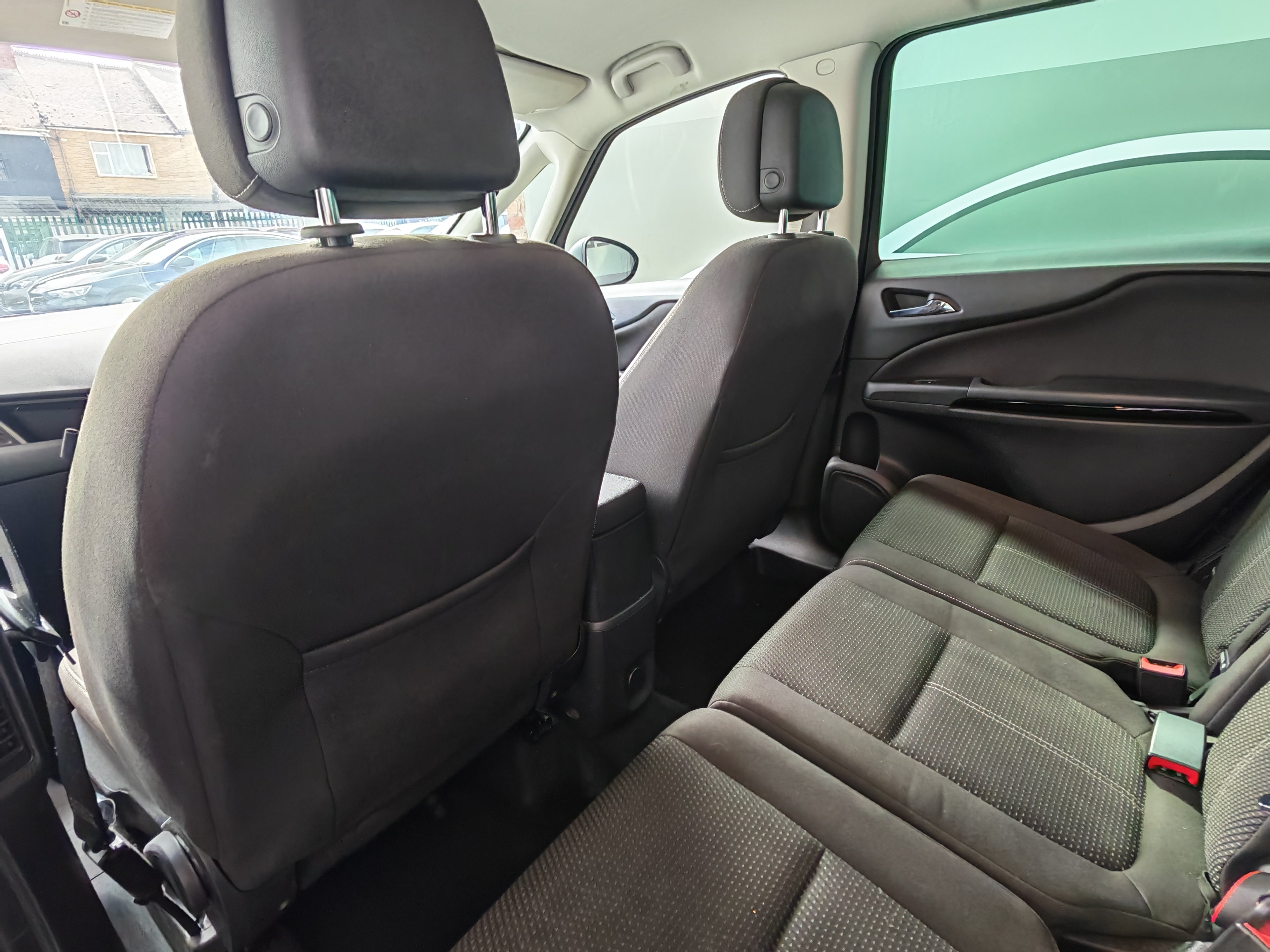 Vauxhall Zafira Tourer SRi