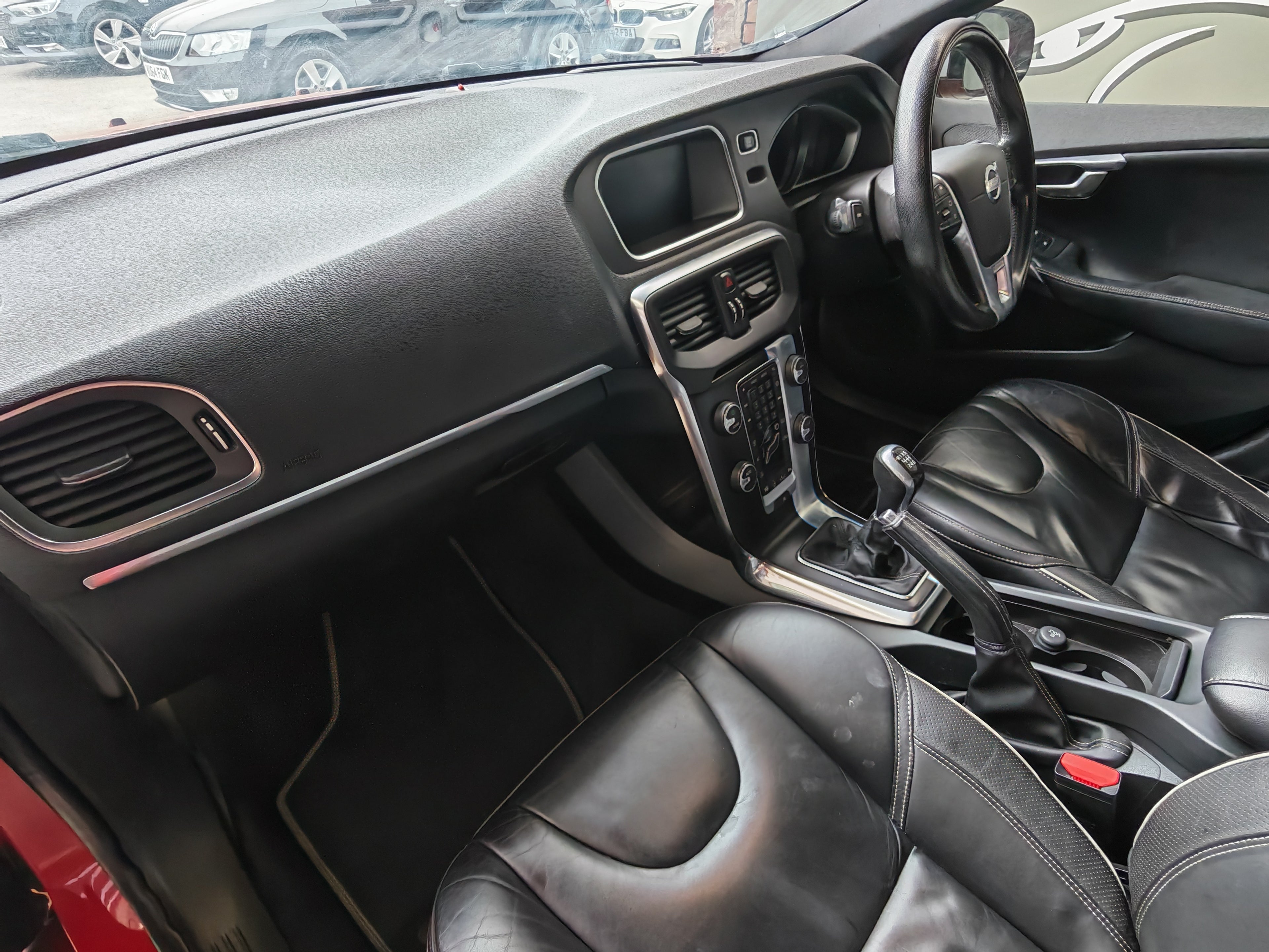 Volvo V40 R-Design Lux Nav