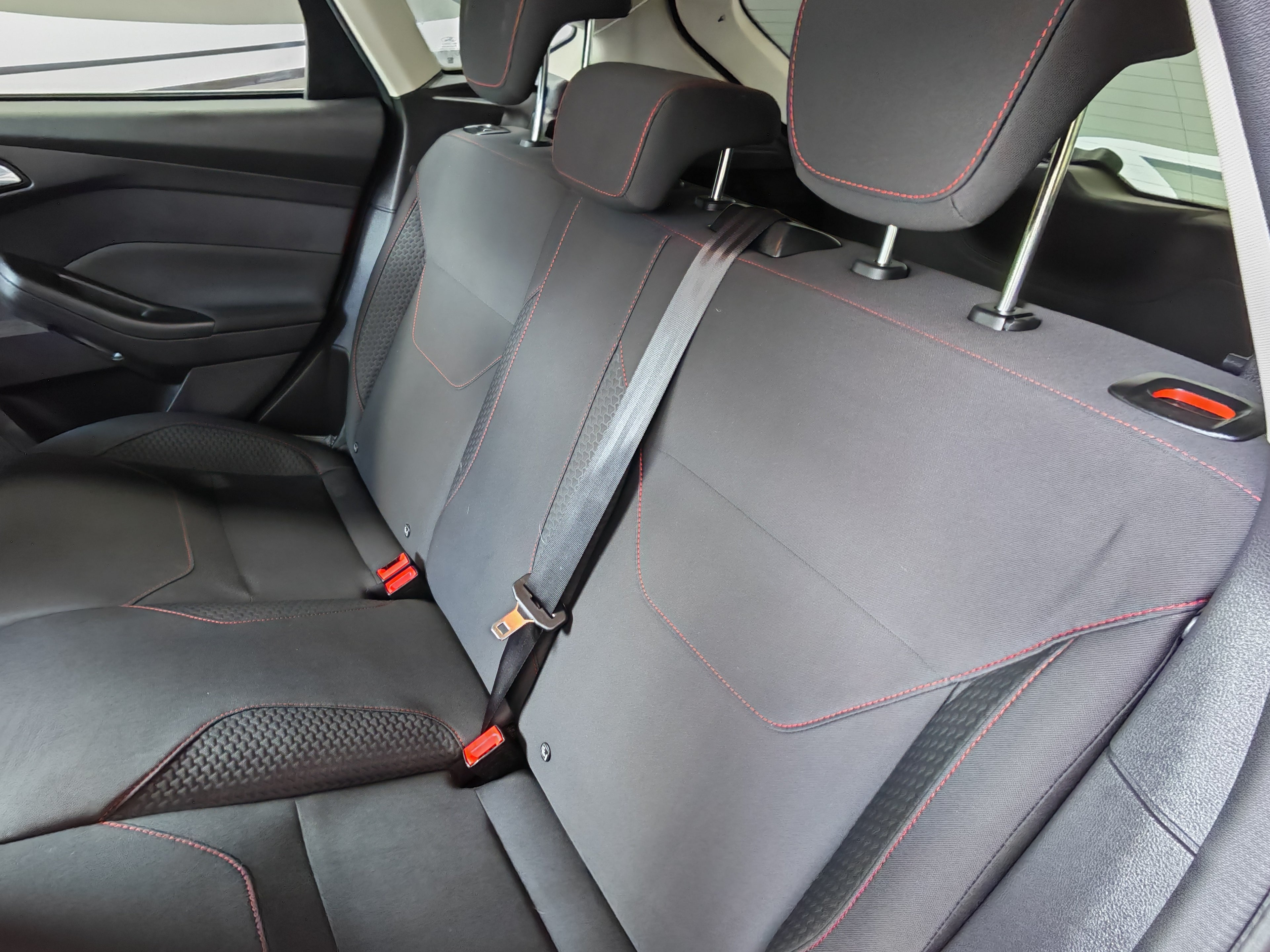 Ford Focus Zetec S