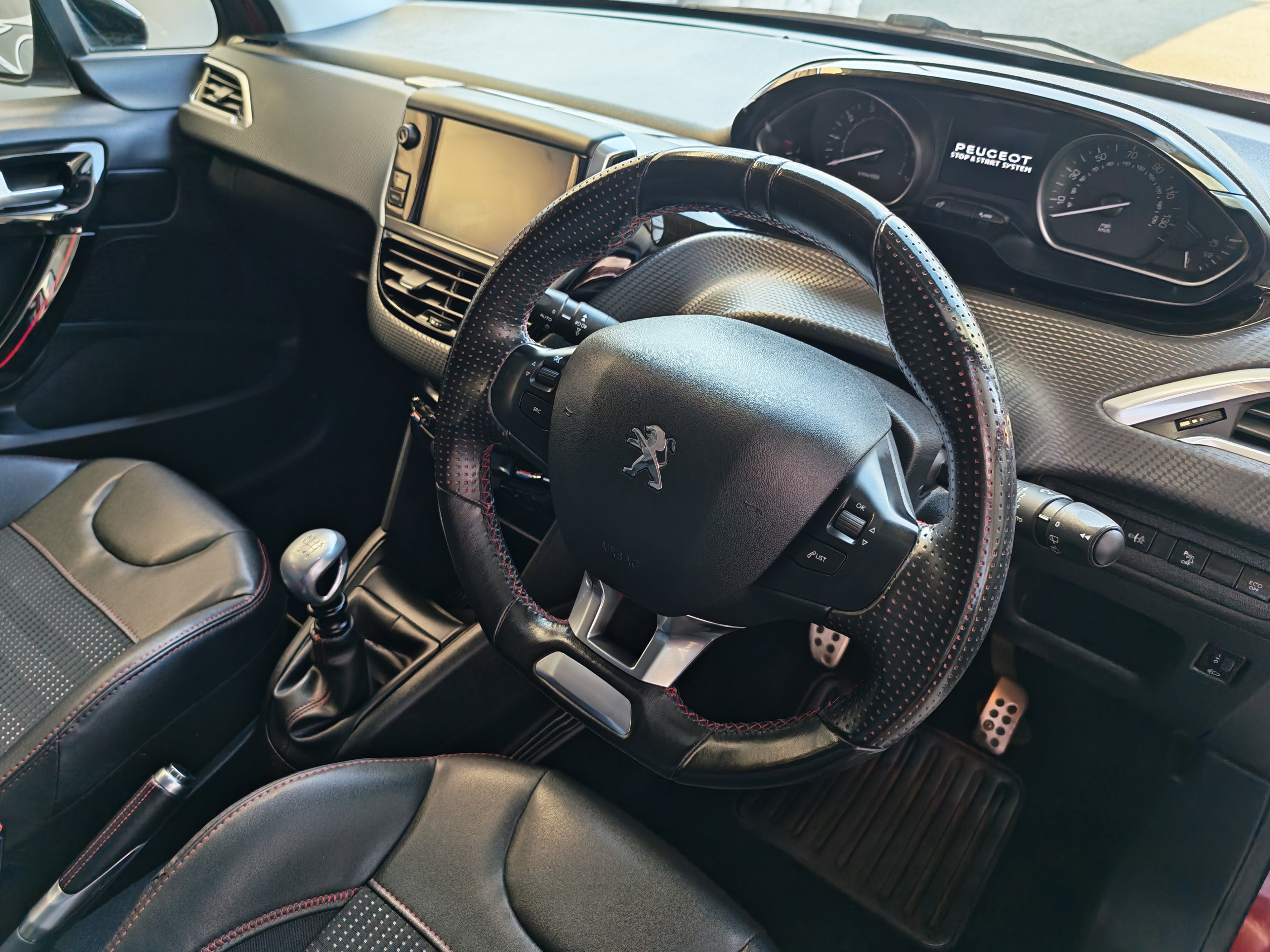 Peugeot 208 GT Line