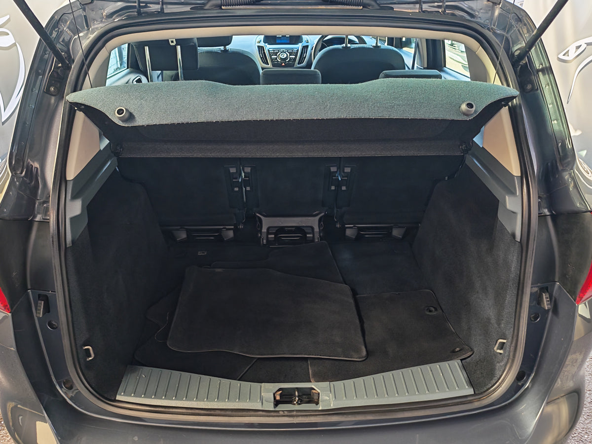 Ford C-Max Titanium