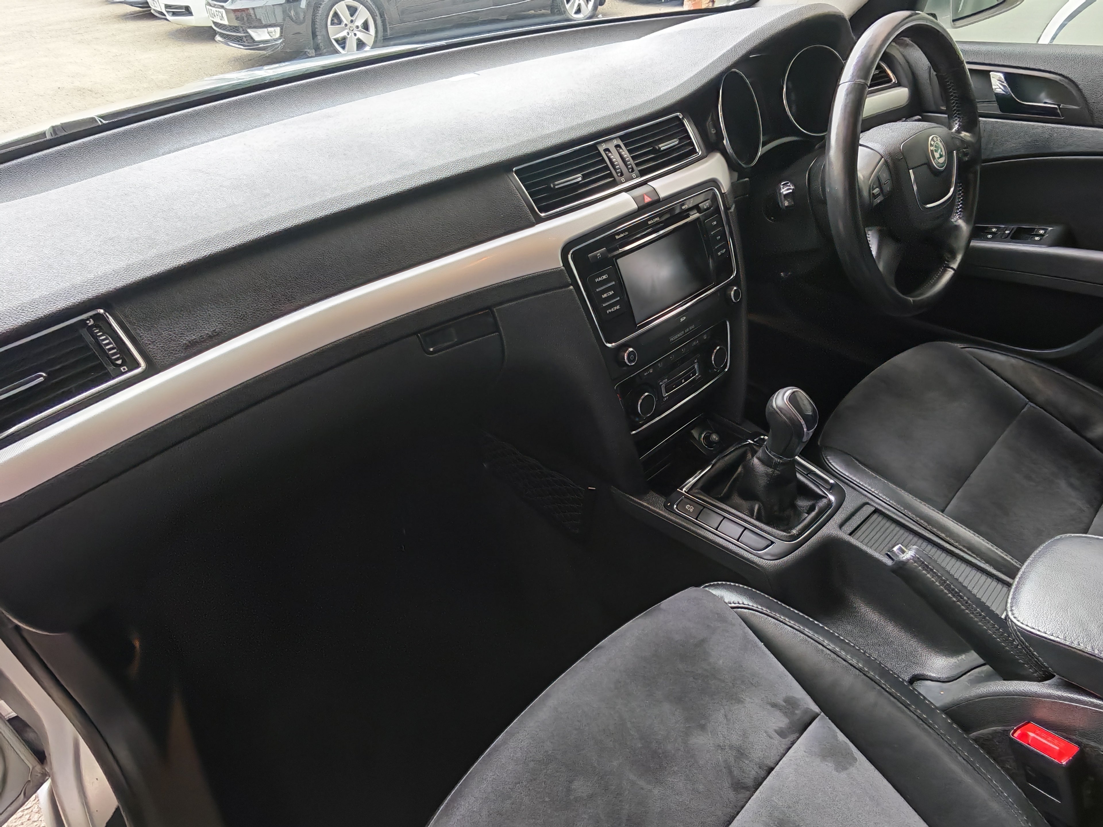 Skoda Superb SE