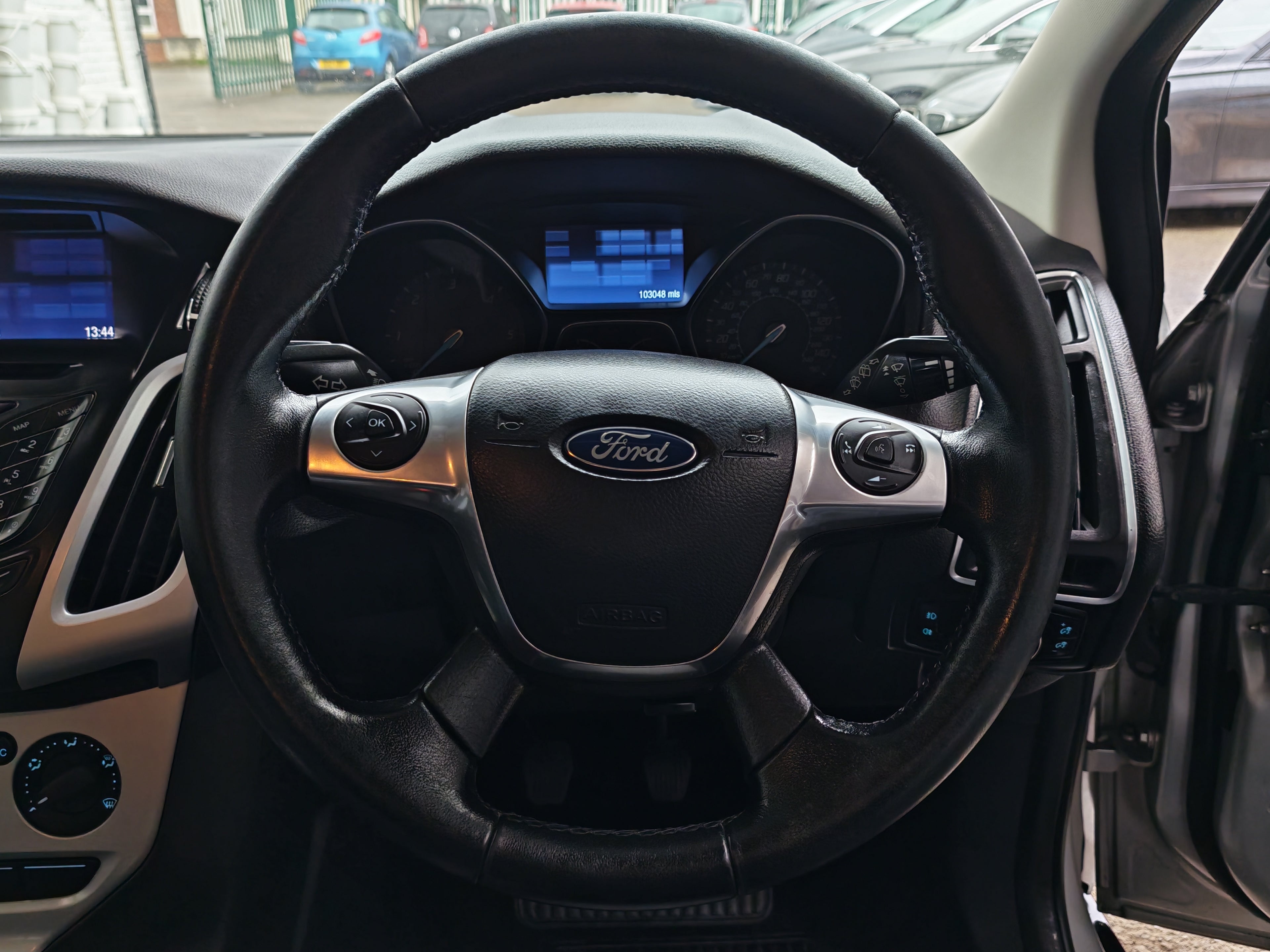Ford Focus Zetec Navigator