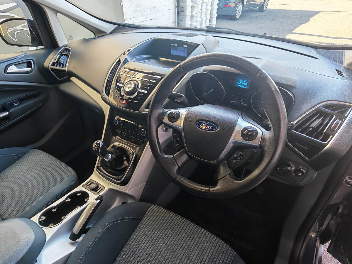 Ford C-Max Titanium