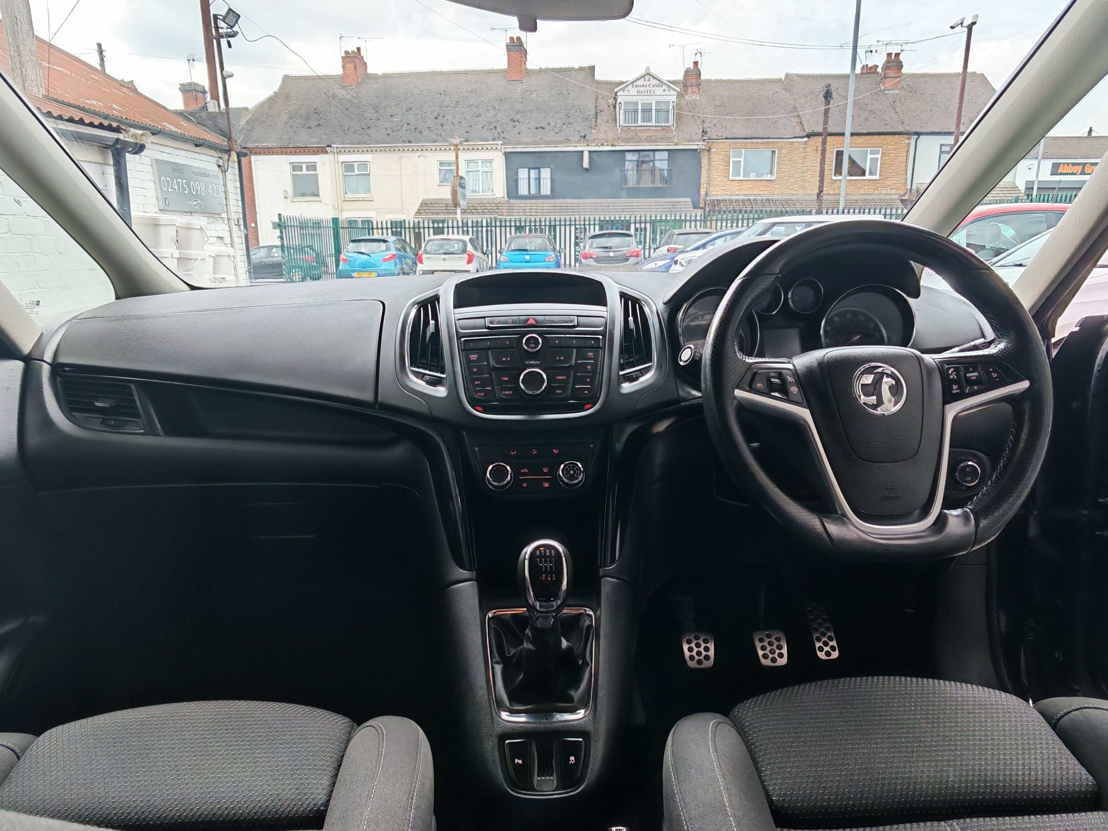 Vauxhall Zafira Tourer SRi