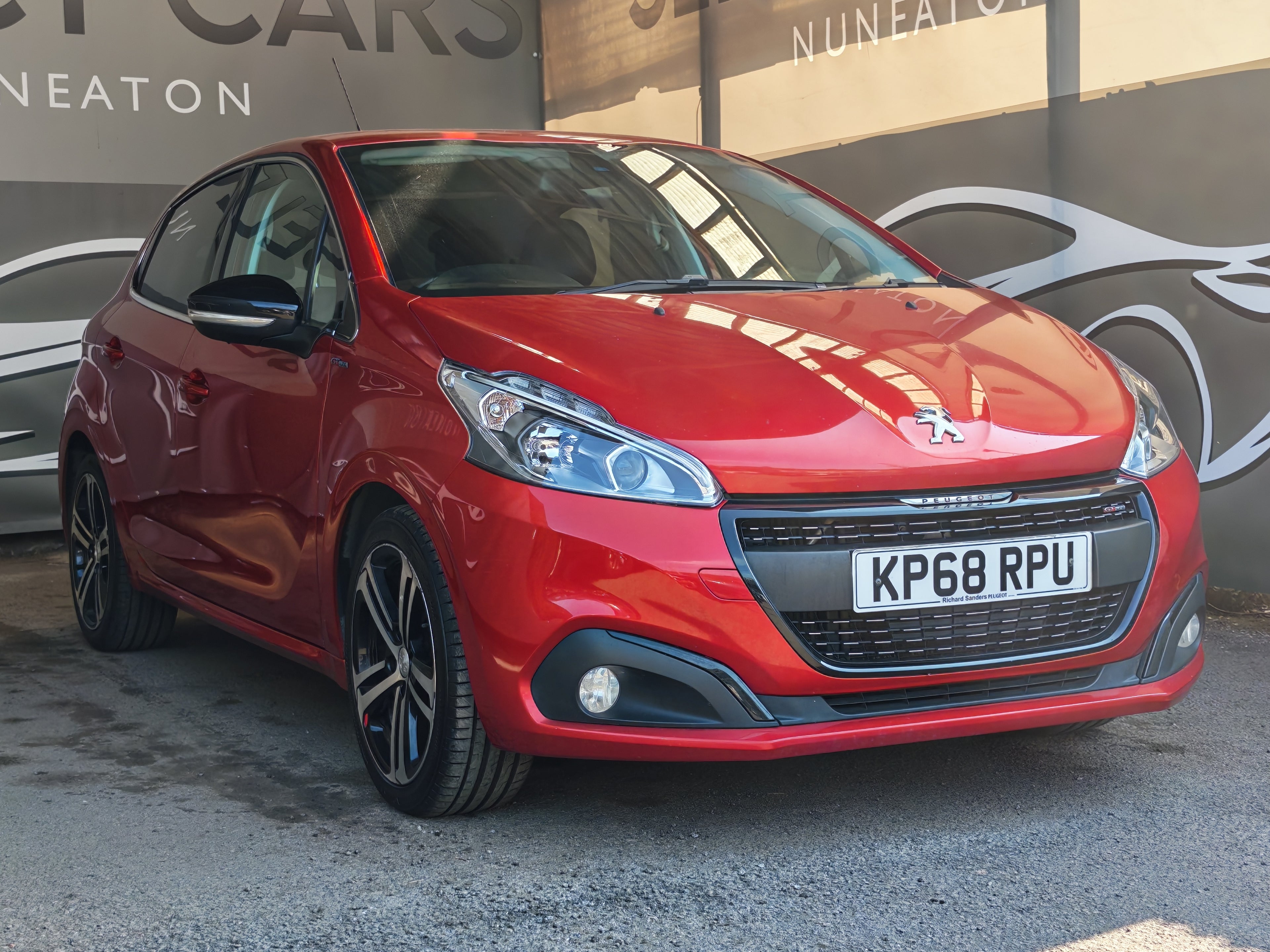 Peugeot 208 GT Line