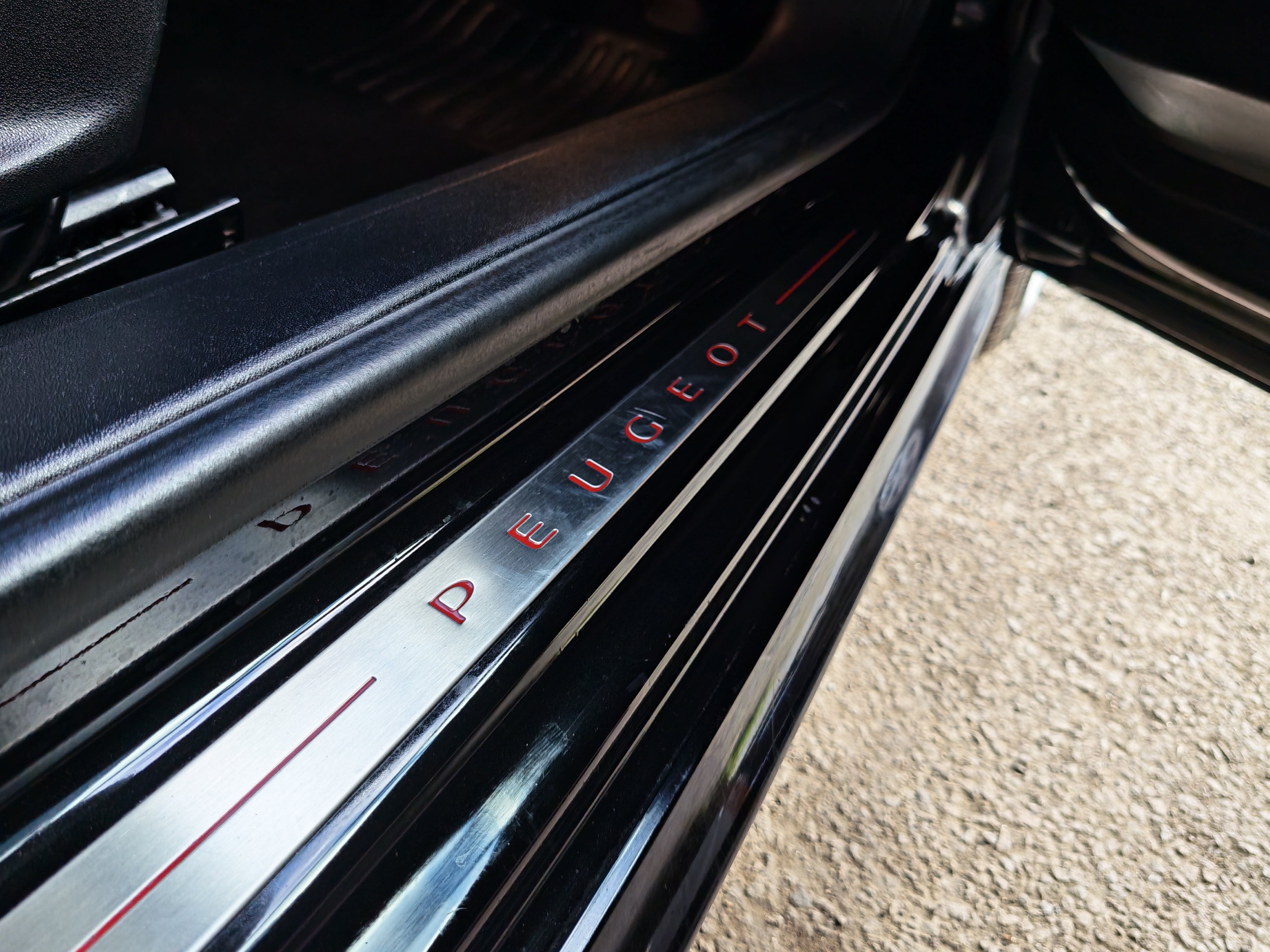 Peugeot 208 GTI Prestige
