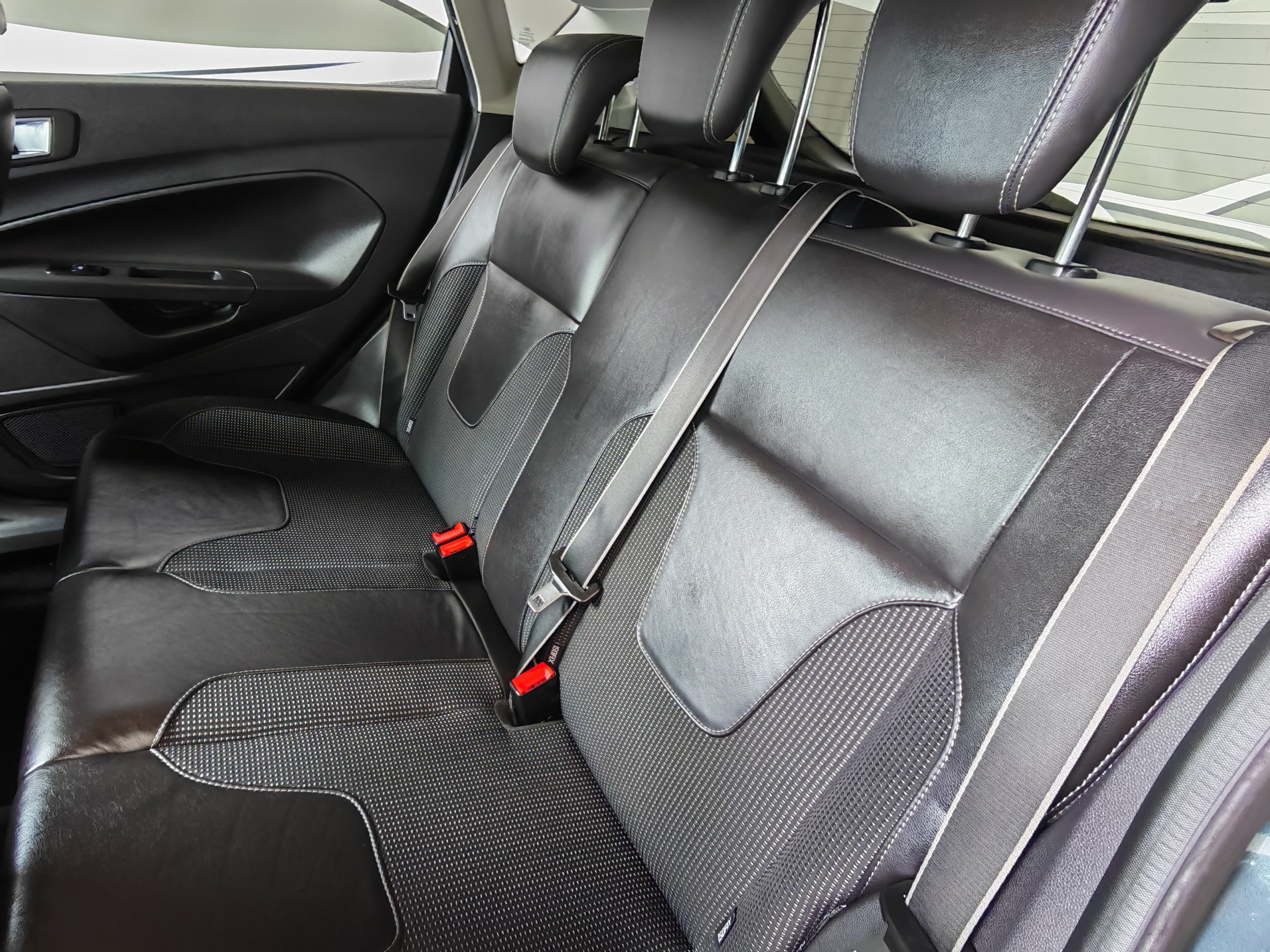 Ford Fiesta Titanium X