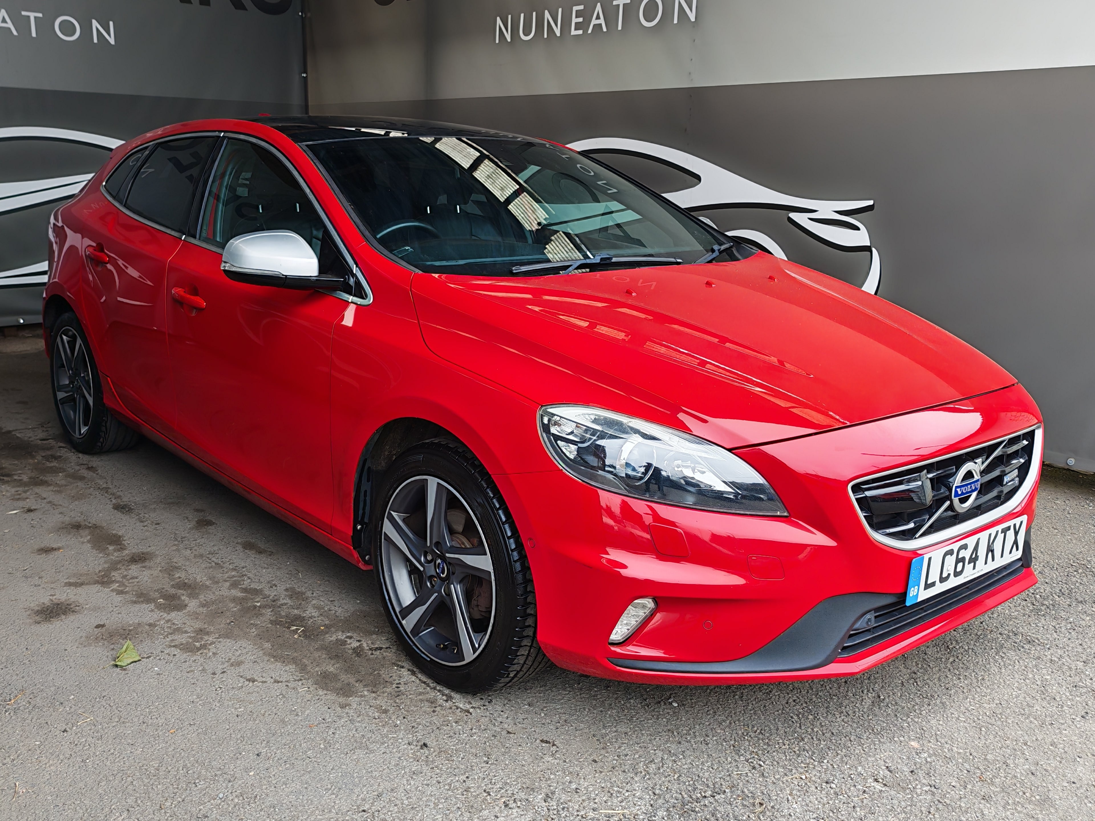 Volvo V40 R-Design Lux Nav