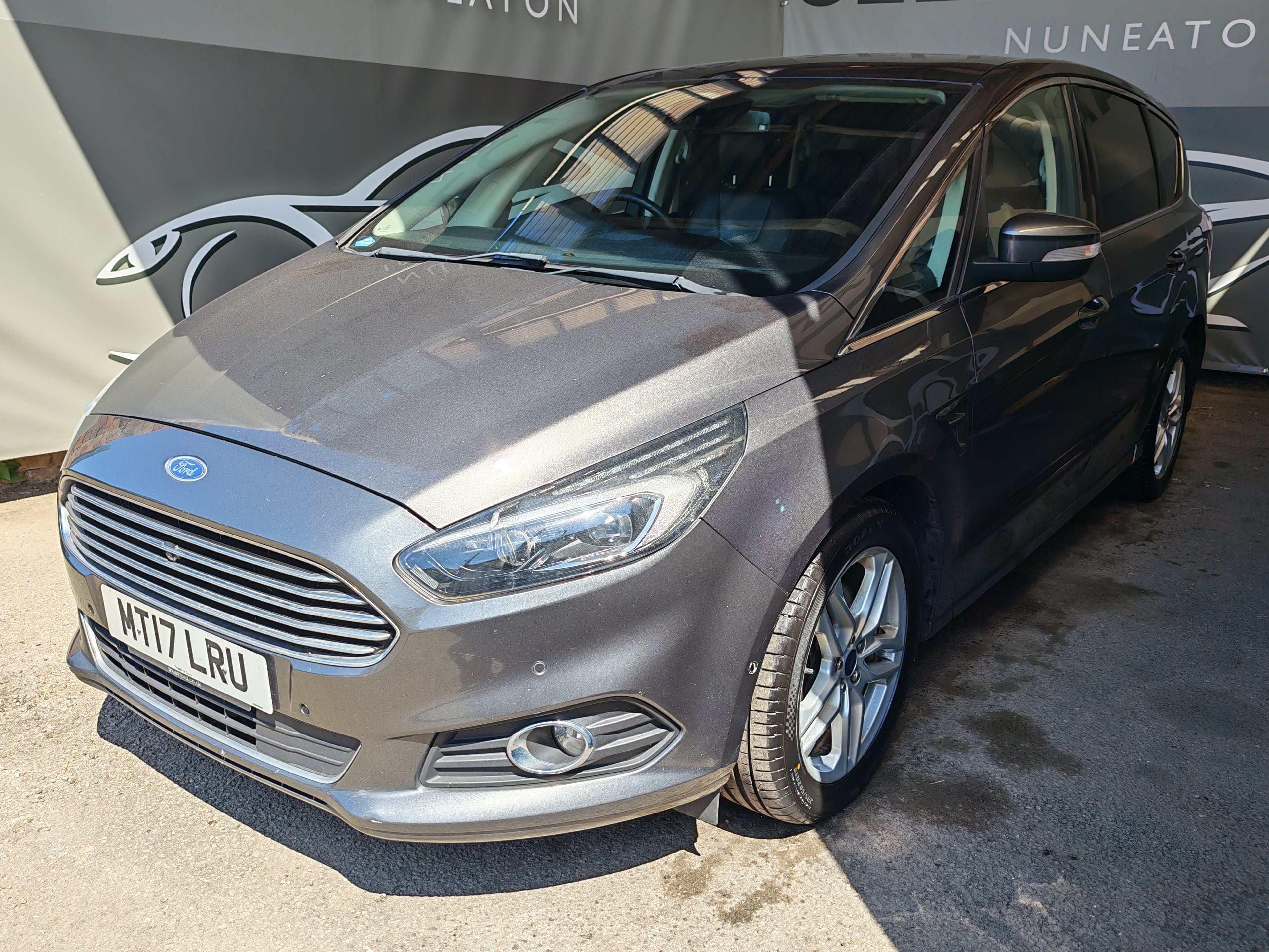 Ford S-Max