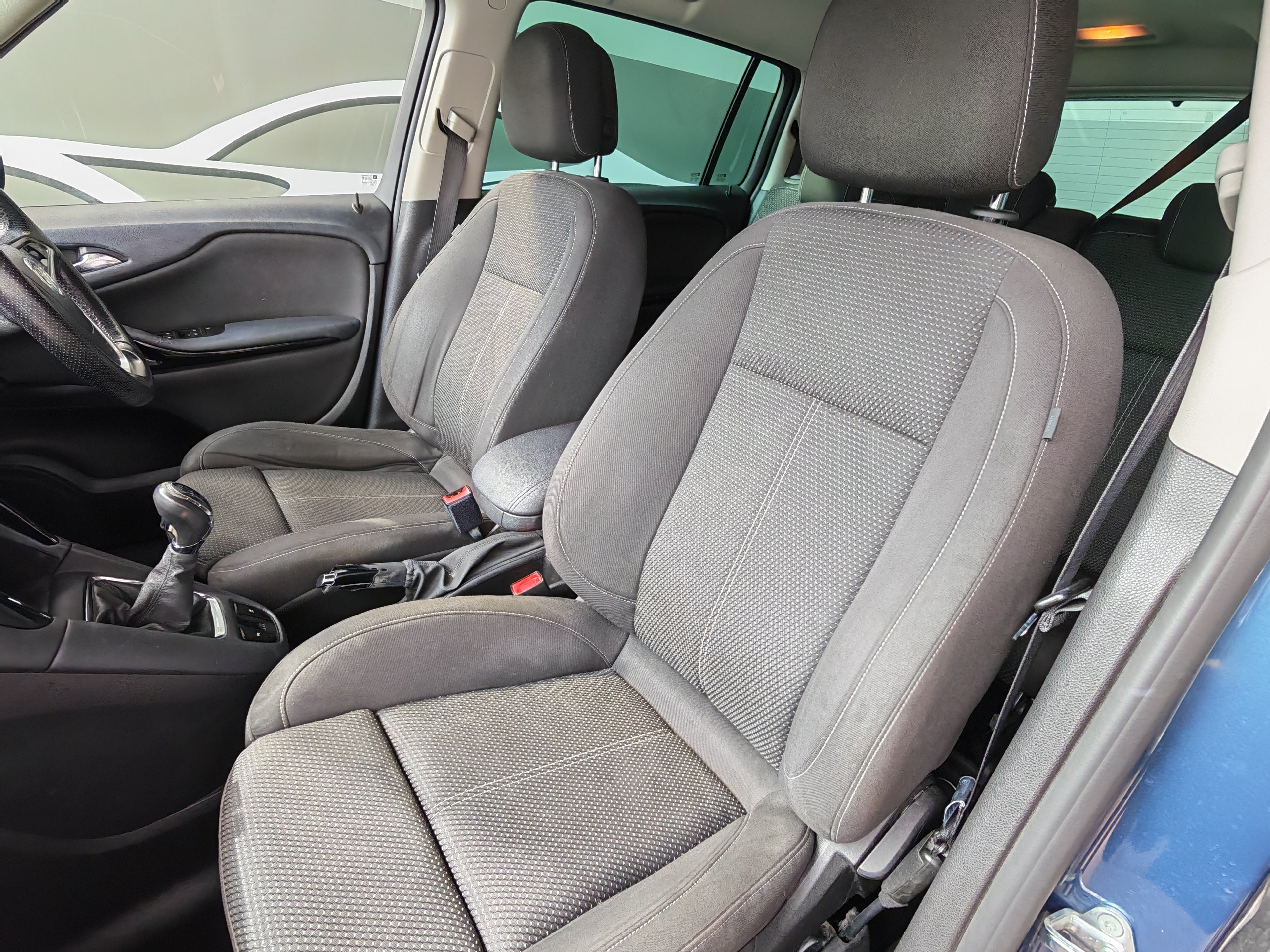 Vauxhall Zafira Tourer SRi