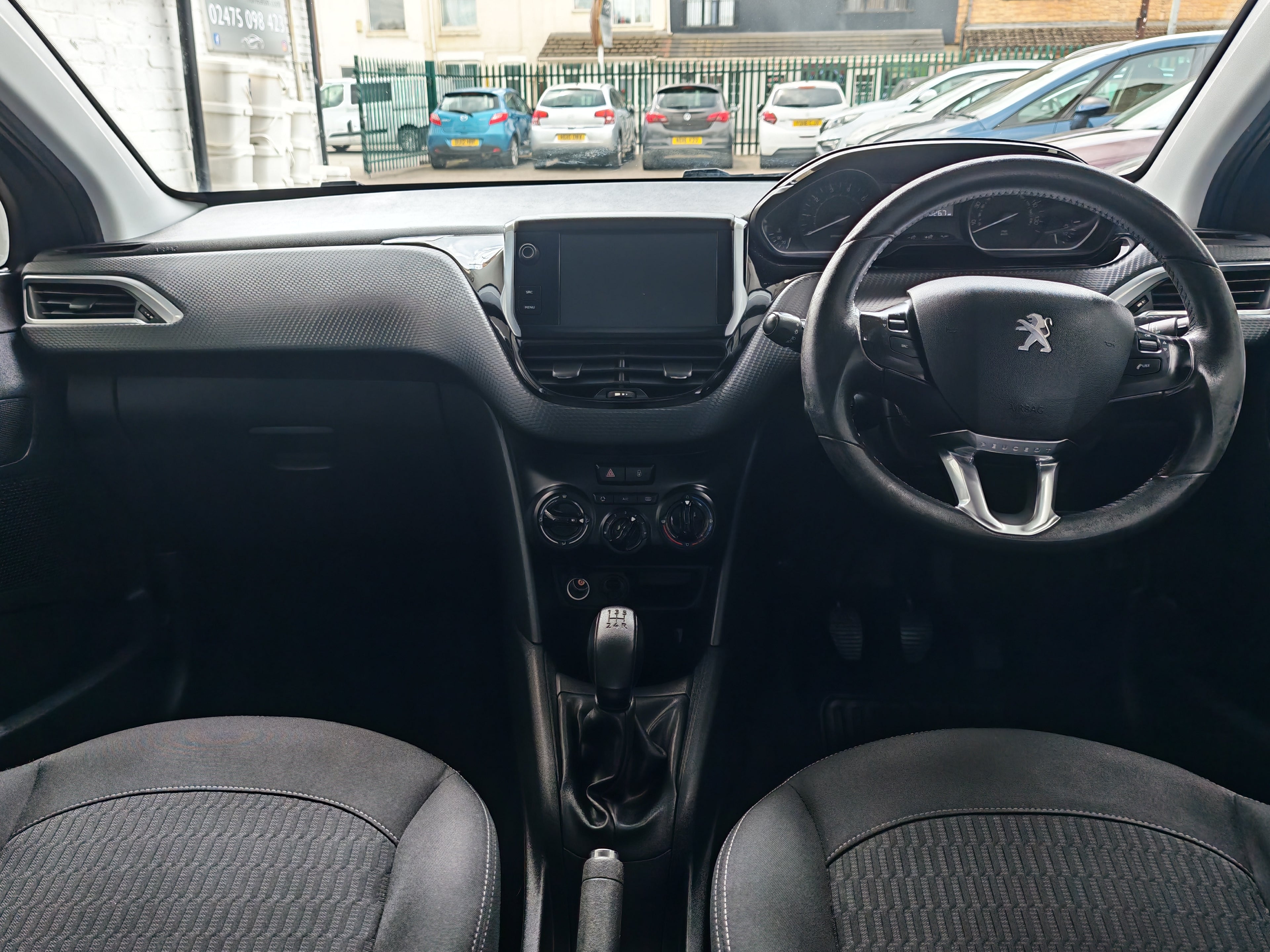 Peugeot 208 Active