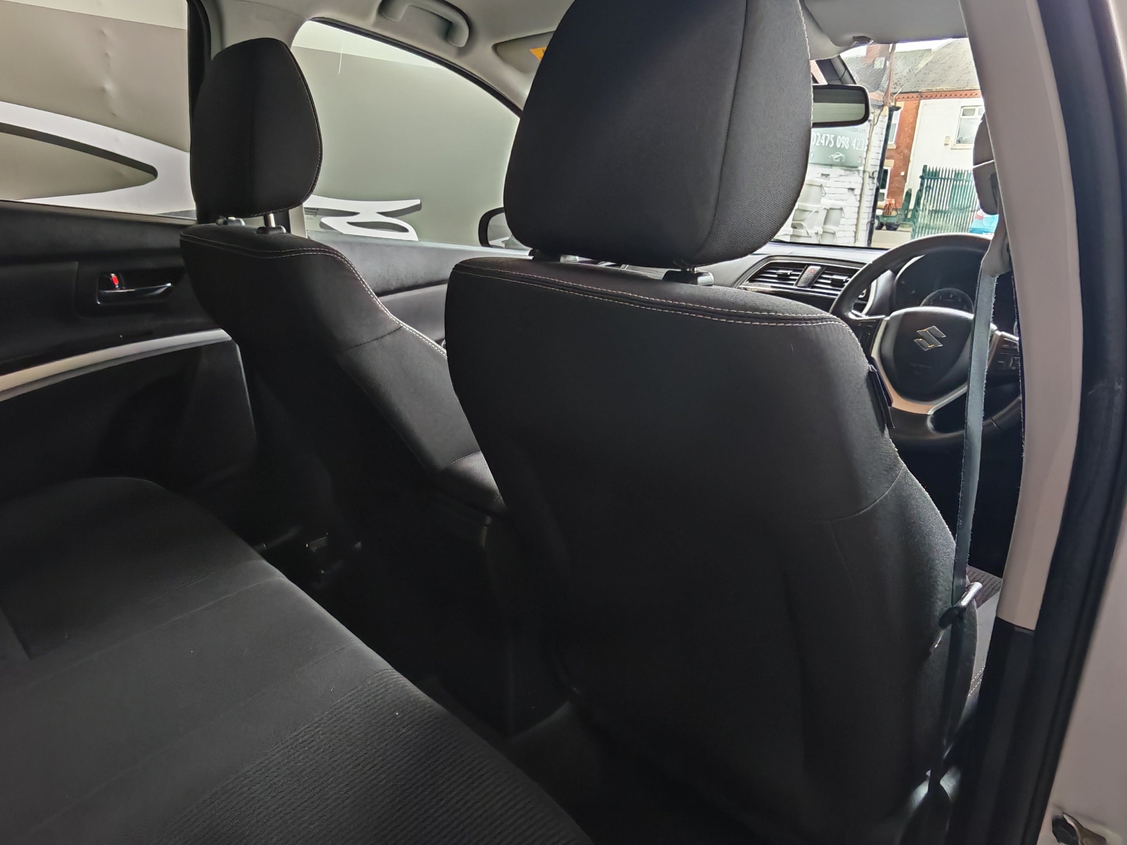 Suzuki SX4 S-Cross SZ-T