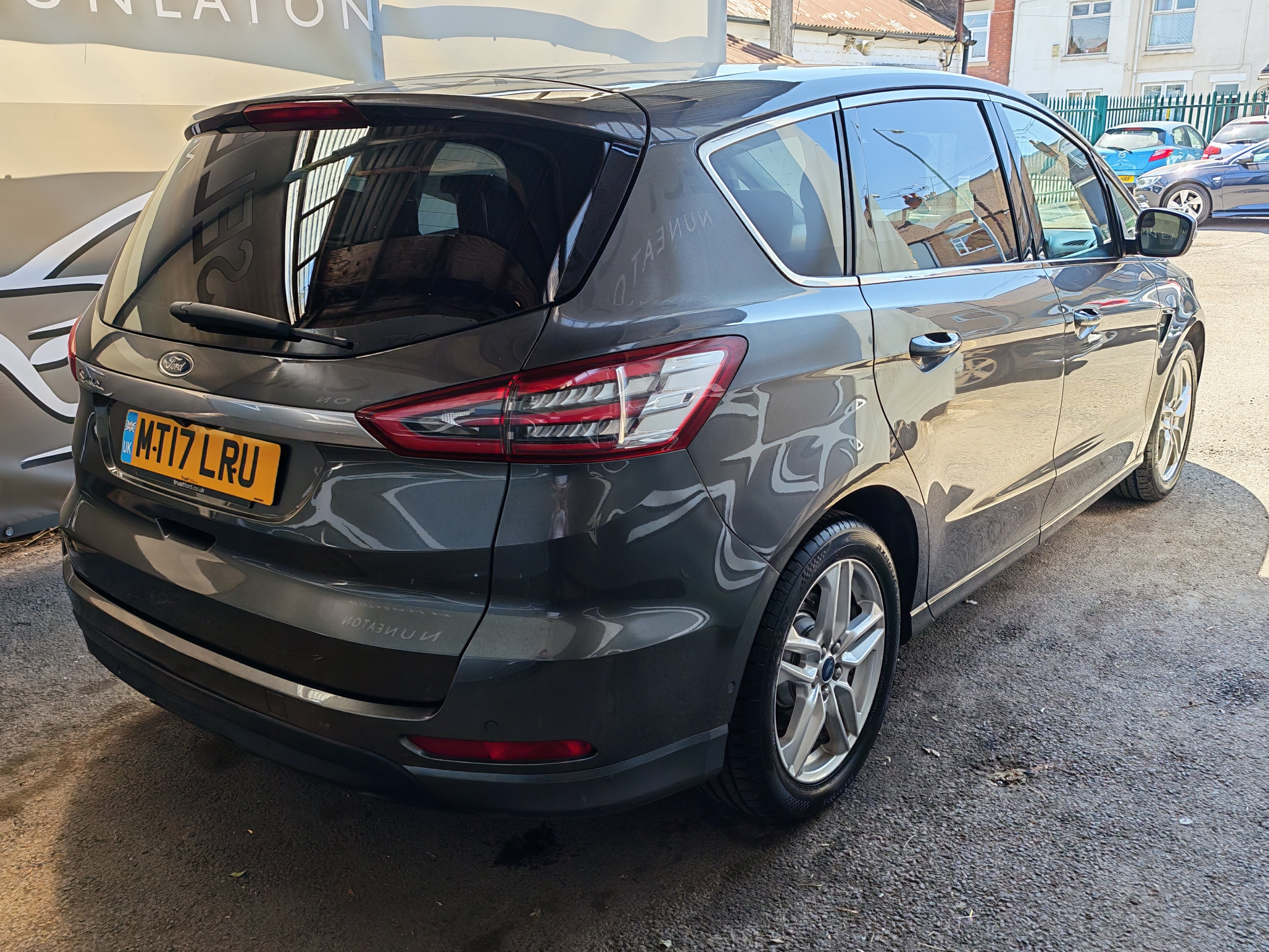 Ford S-Max