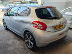 Peugeot 208 Feline