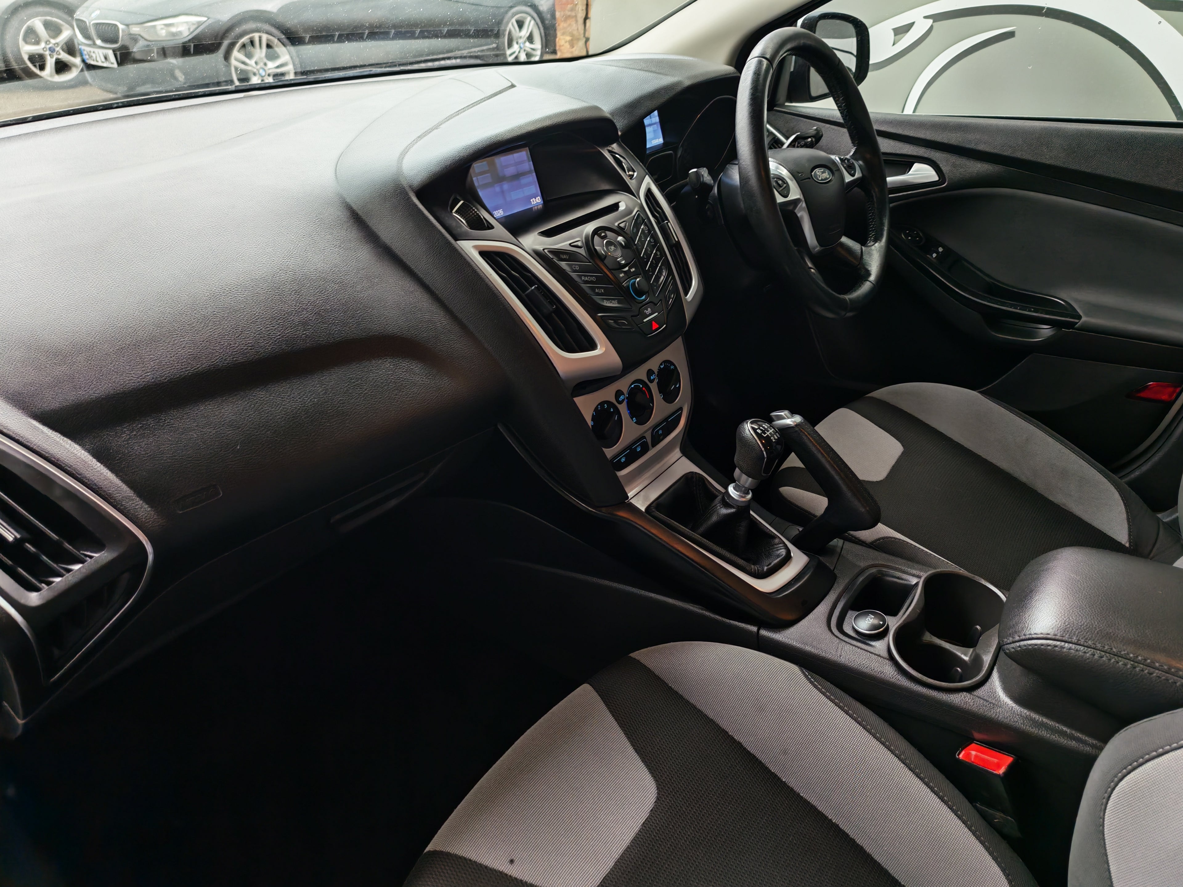 Ford Focus Zetec Navigator