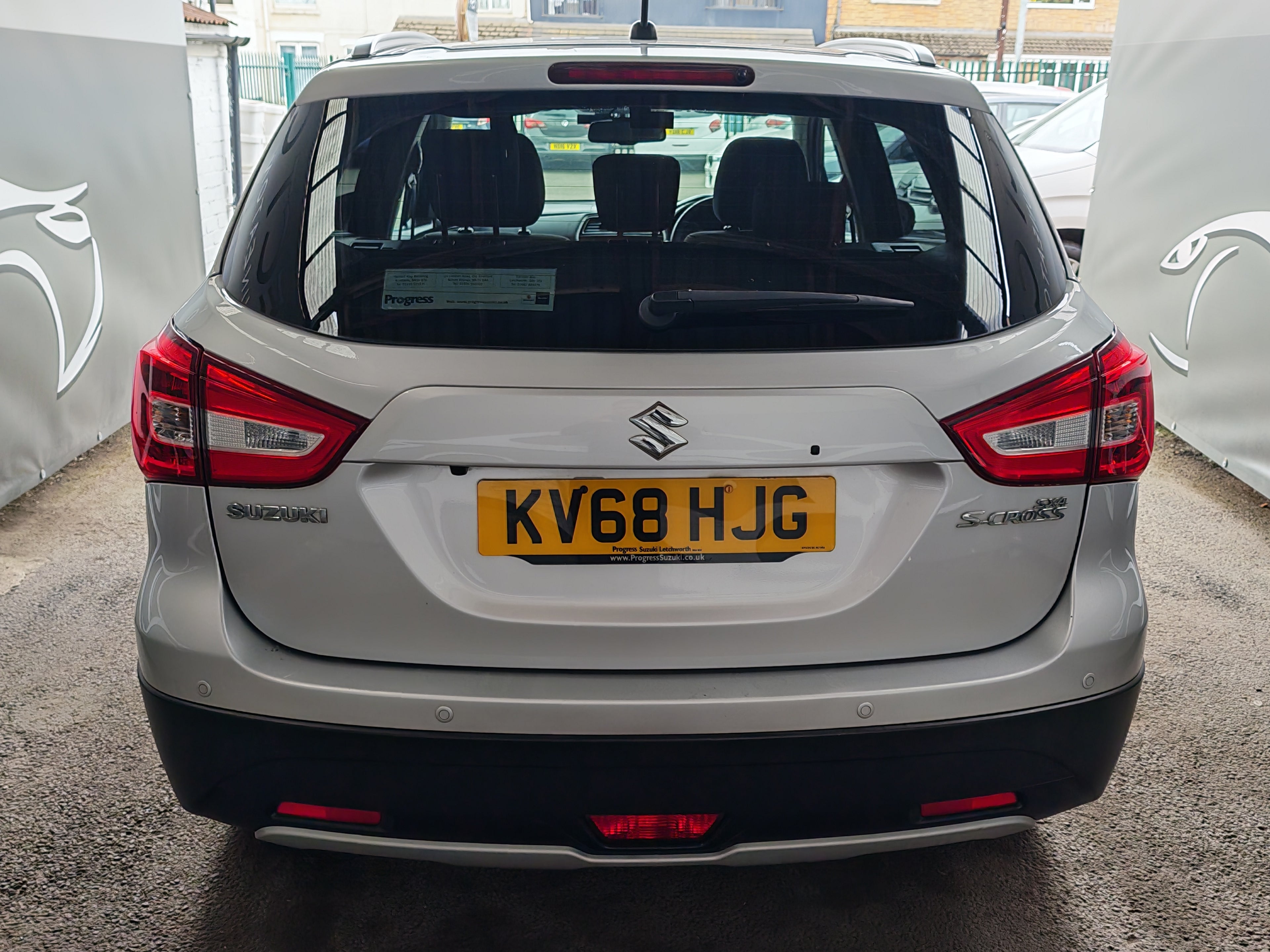 Suzuki SX4 S-Cross SZ-T