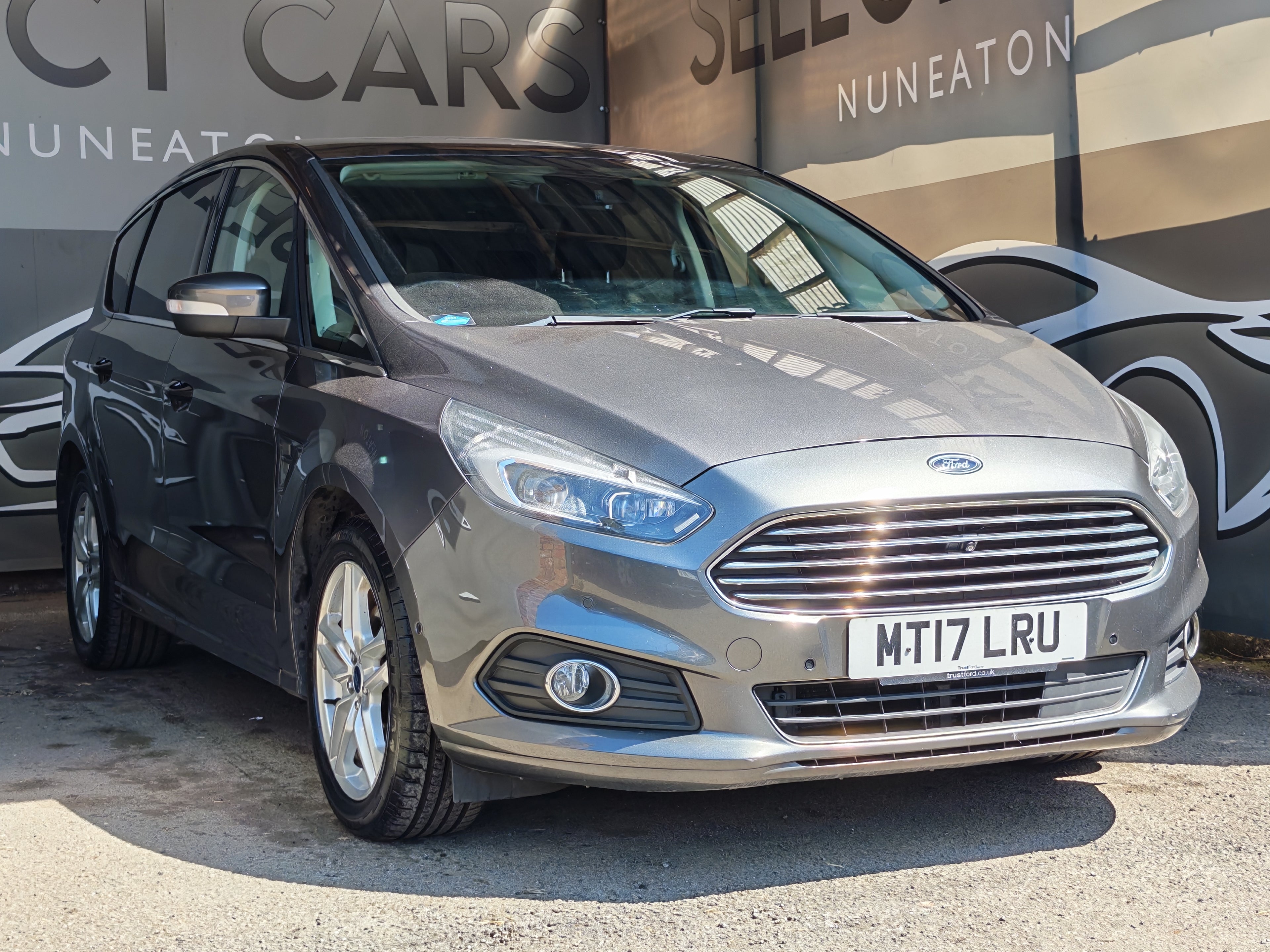 Ford S-Max